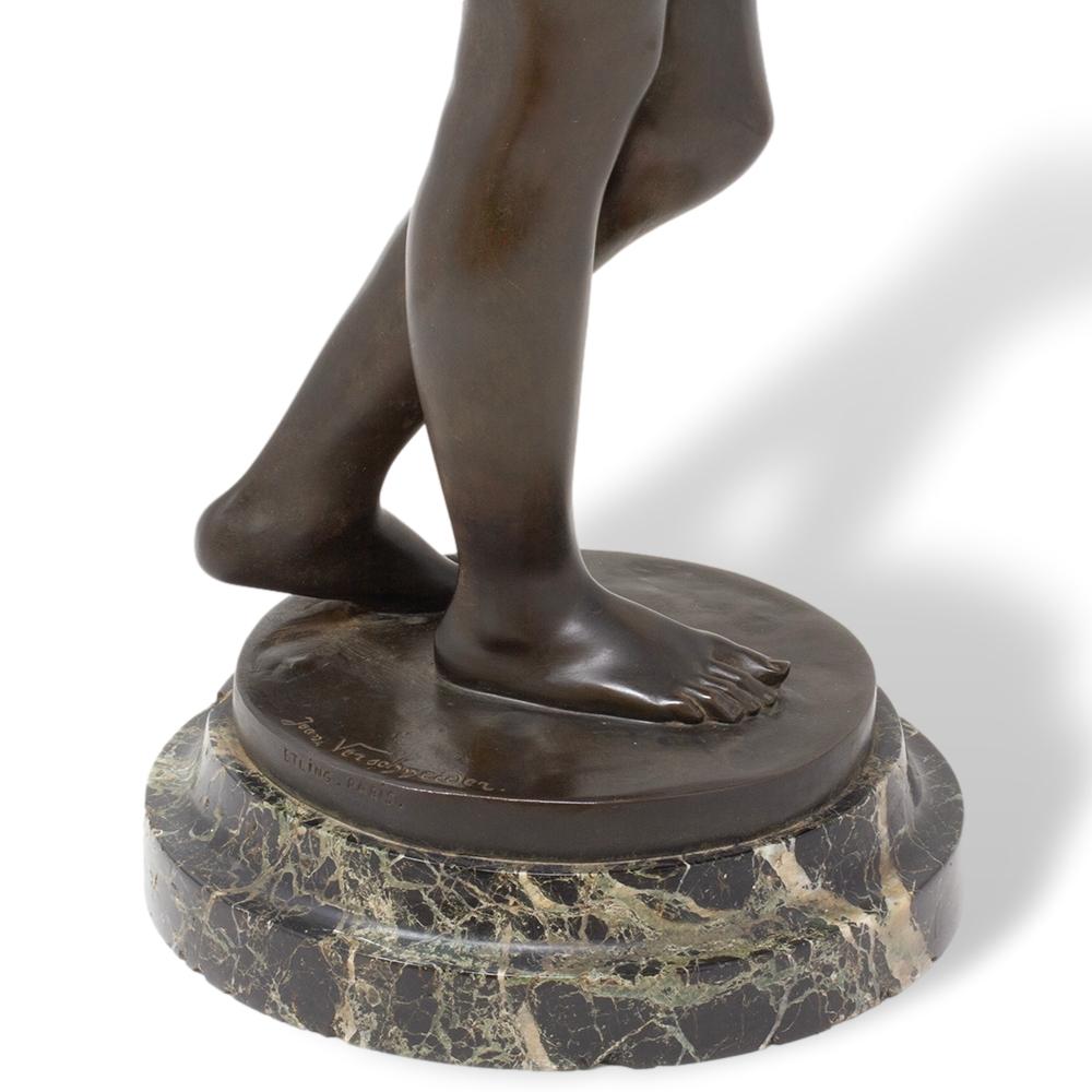 Mujer francesa de bronce de Jean Verschneider y Etling Paris, Art Decó hacia 1920 en venta 8