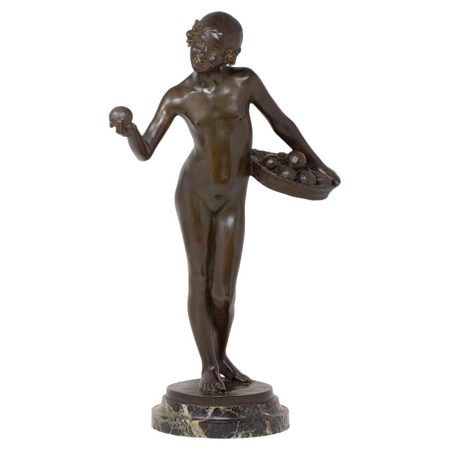 Mujer francesa de bronce de Jean Verschneider y Etling Paris, Art Decó hacia 1920 en venta