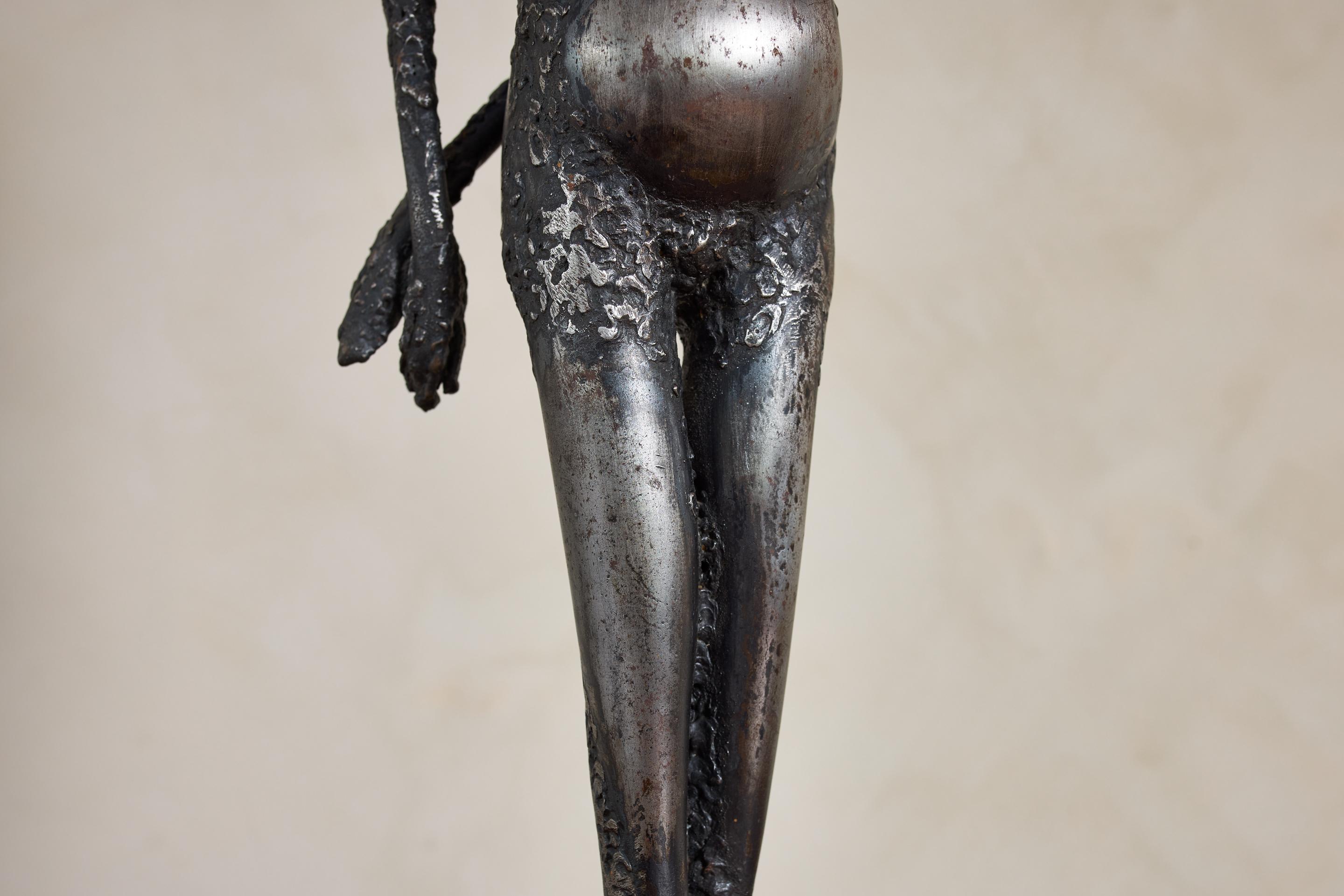 Sculpture féminine en bronze français en vente 11