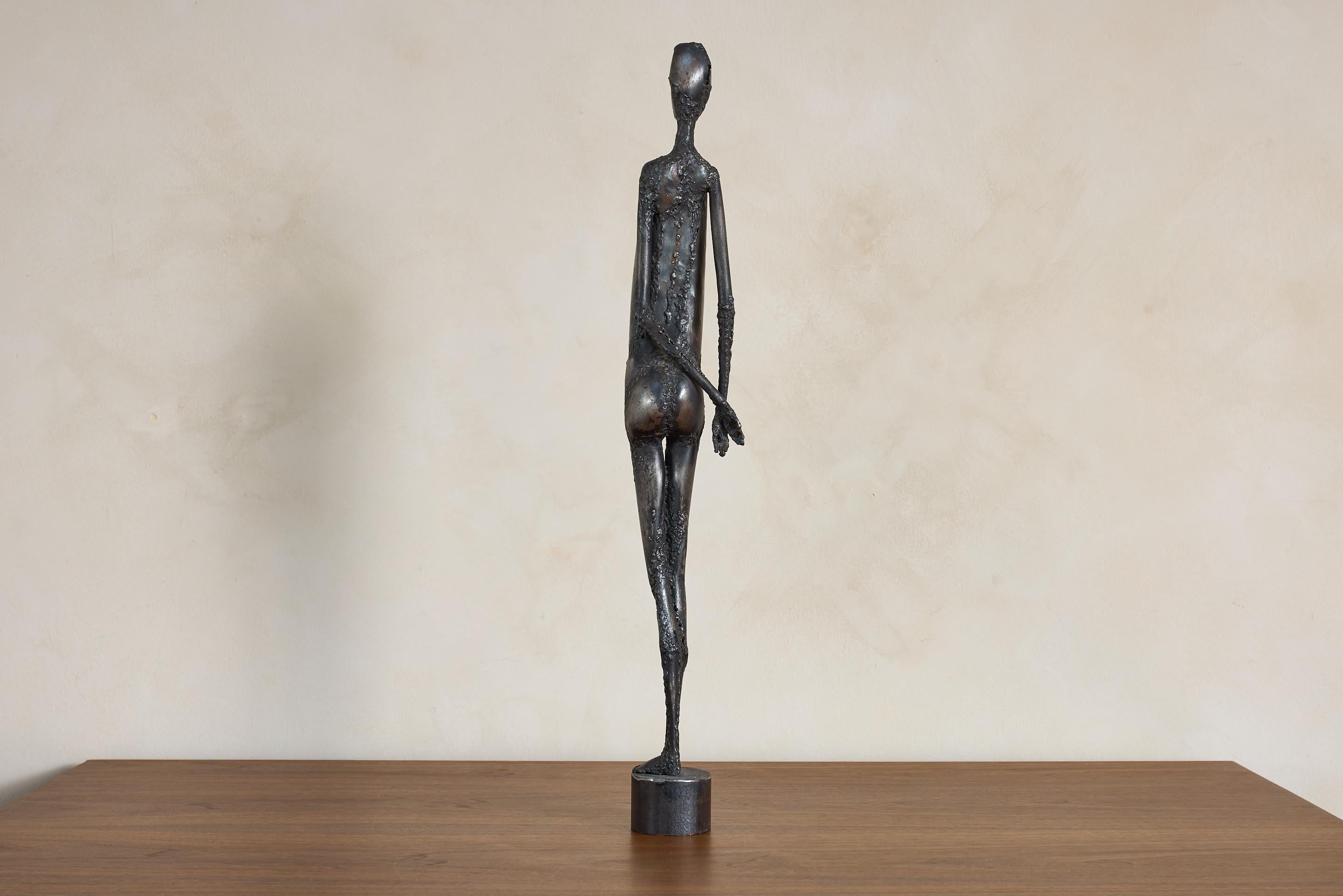 Sculpture féminine en bronze français en vente 1
