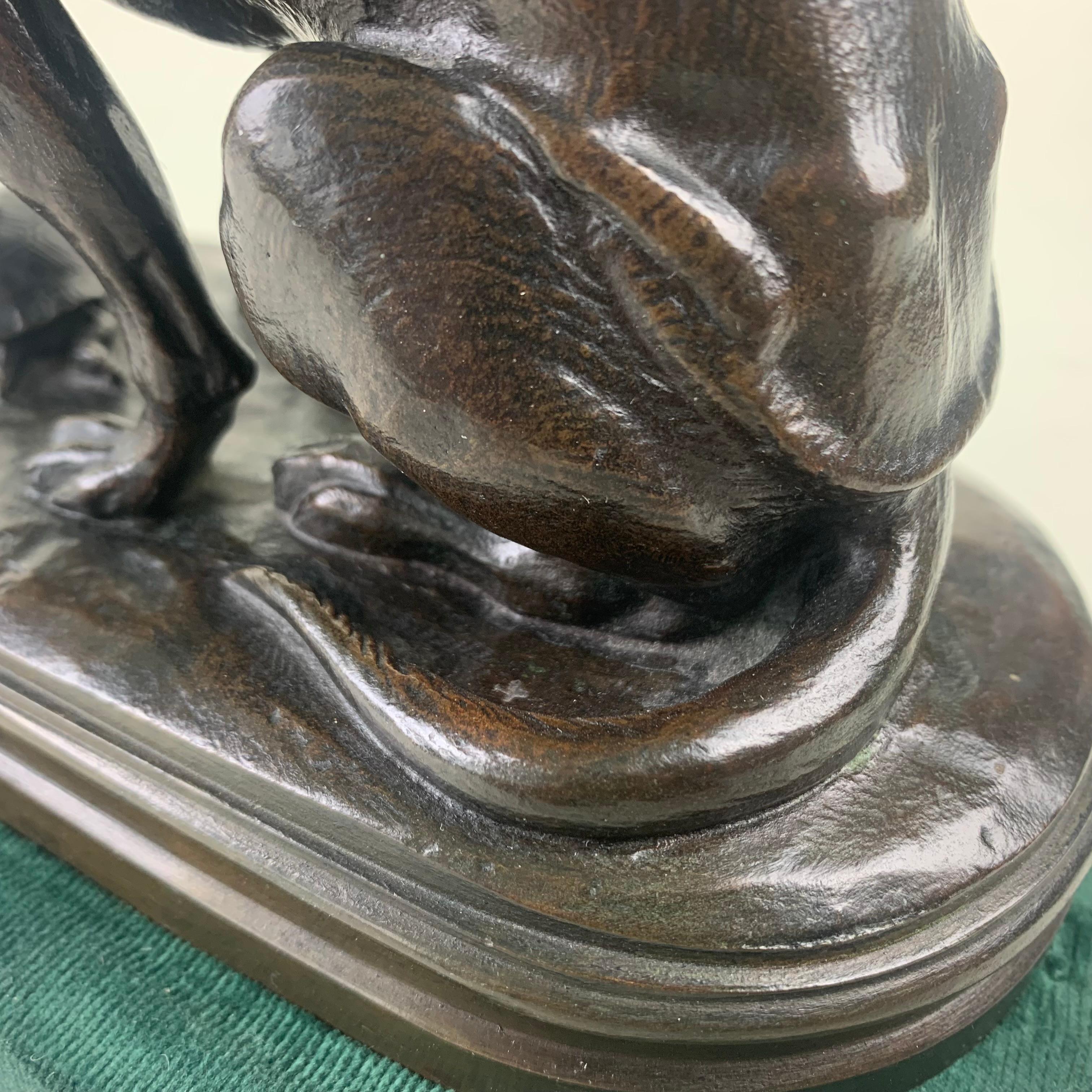 Statuette française en bronze d'un chien et d'une tortue par Alfred Jaquemont Bon état - En vente à Folkestone, GB