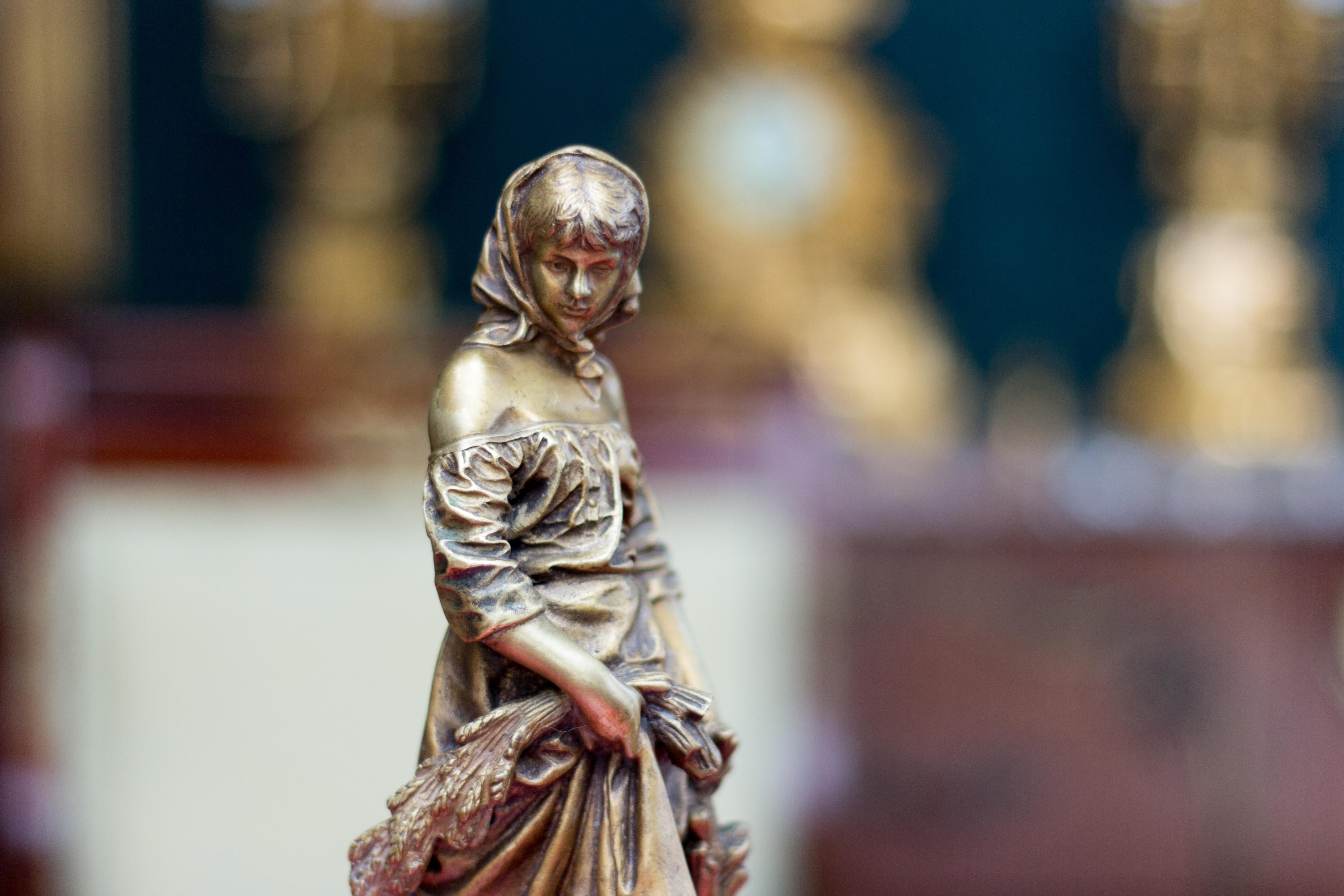 Figure française en bronze 