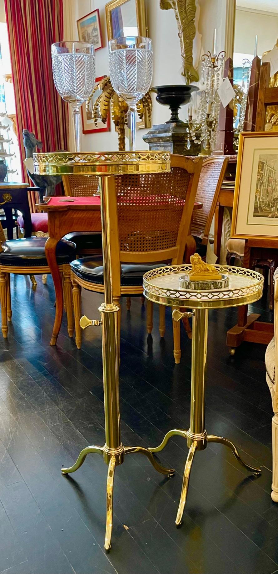 French Bronze Guéridon Side Table in the Manner of Maison Toulouse, Telescopic For Sale 1