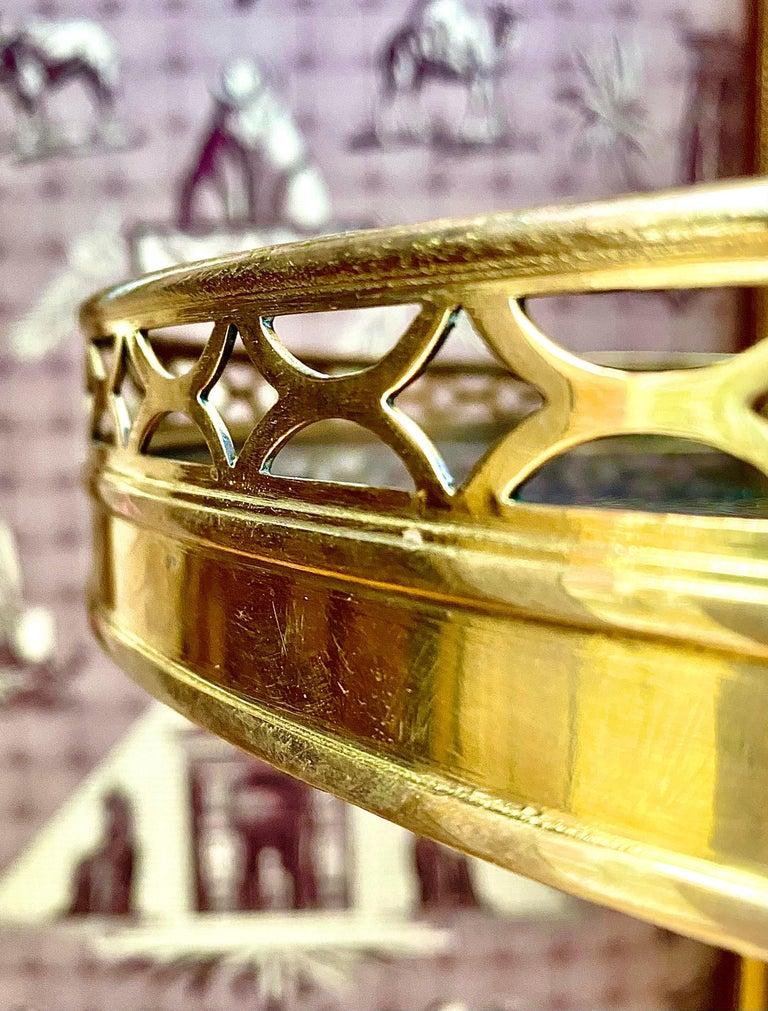 Table d'appoint Guéridon en bronze français à la manière de la Maison Toulouse, télescopique Bon état - En vente à Montreal, Quebec