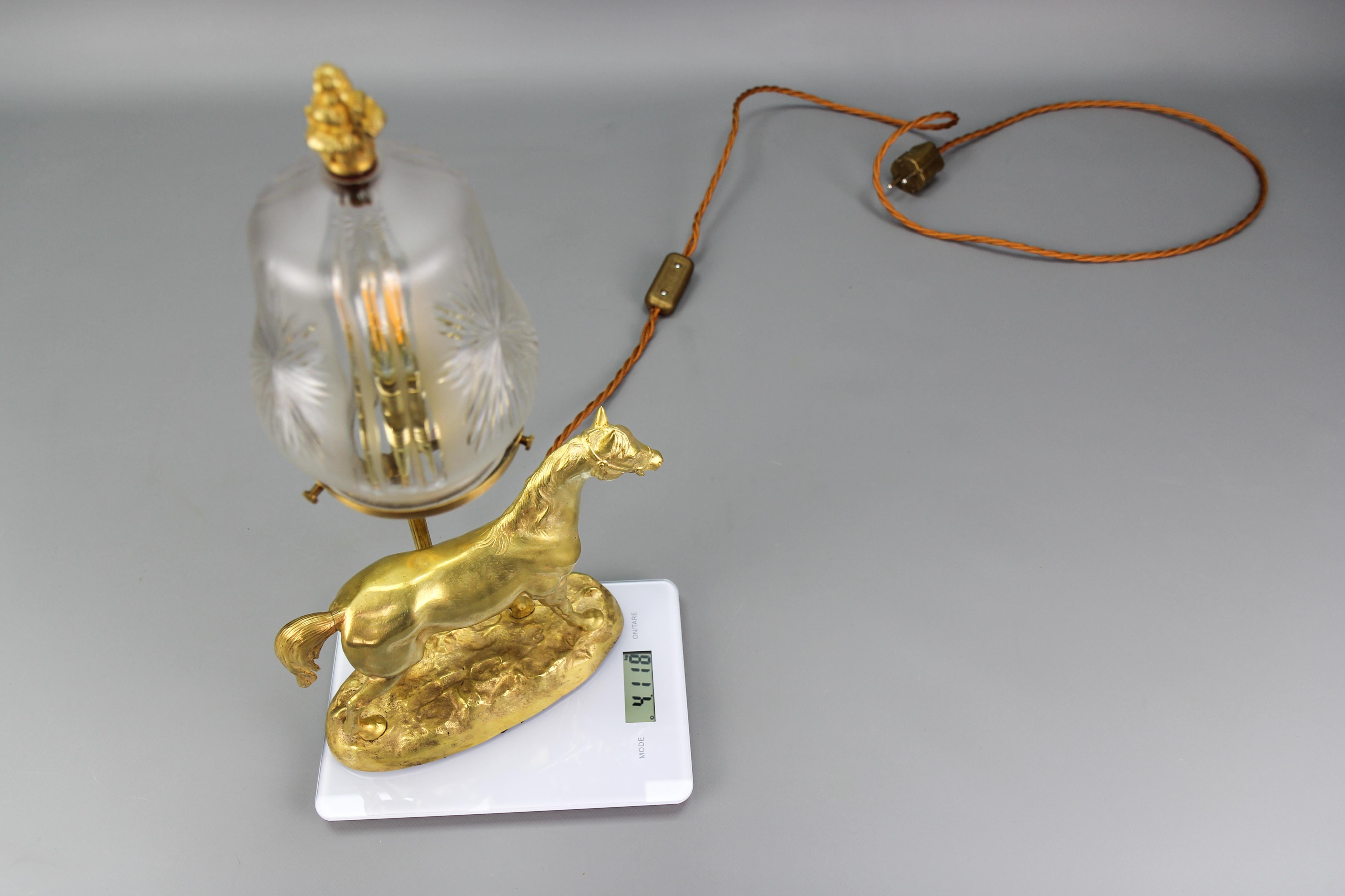 French Bronze Horse Sculpture and Cut Frosted Glass Table Lamp, ca 1950s For Sale 10