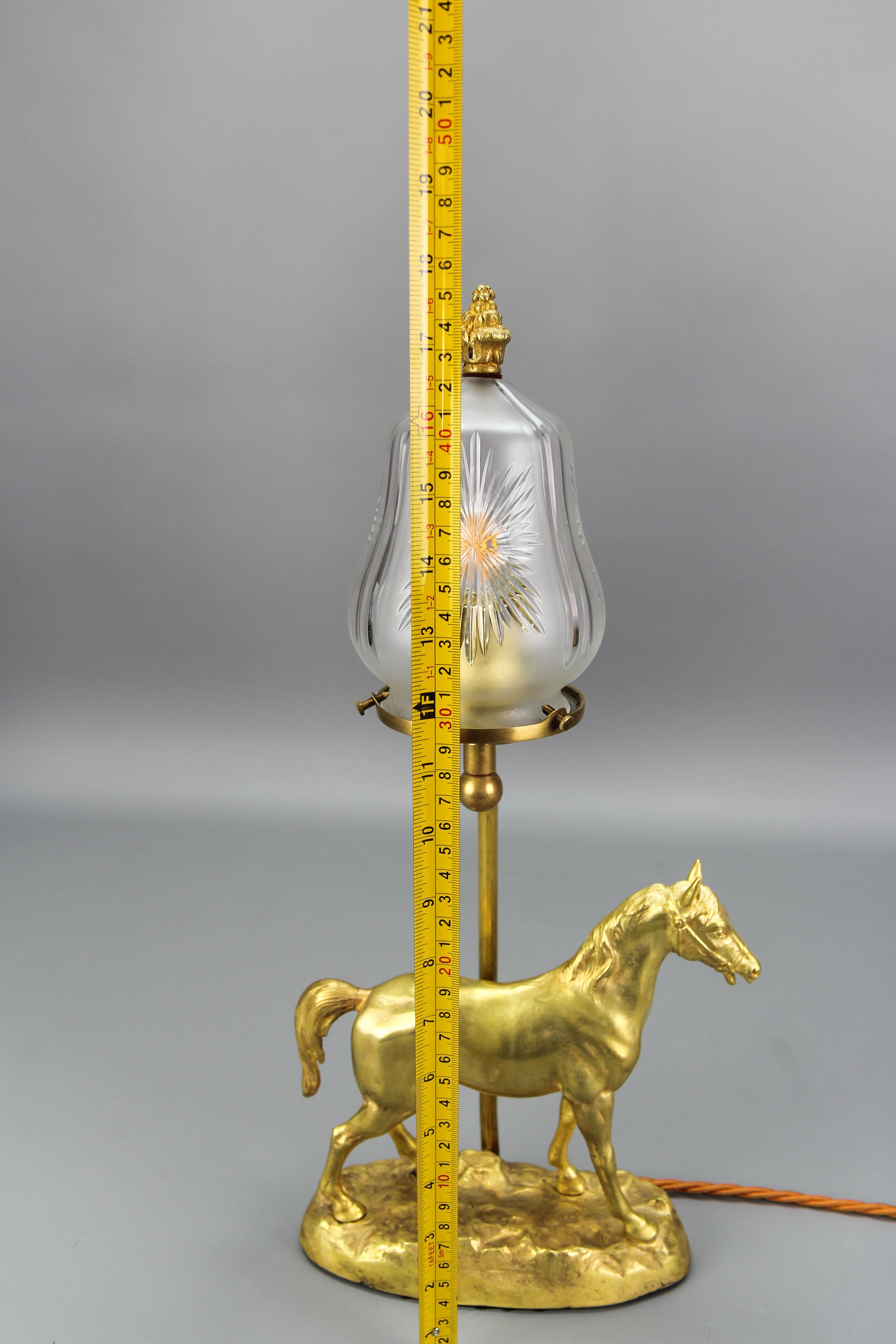 French Bronze Horse Sculpture and Cut Frosted Glass Table Lamp, ca 1950s For Sale 15