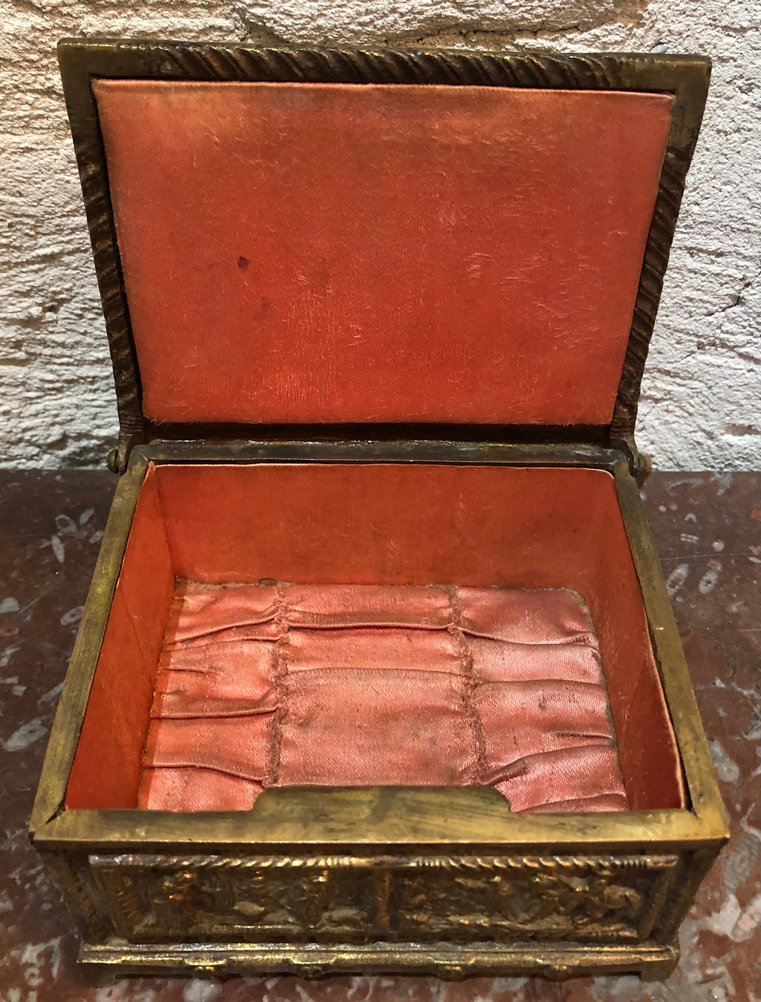 French Bronze Jewelry Box with High Reliefs, circa 1880 5