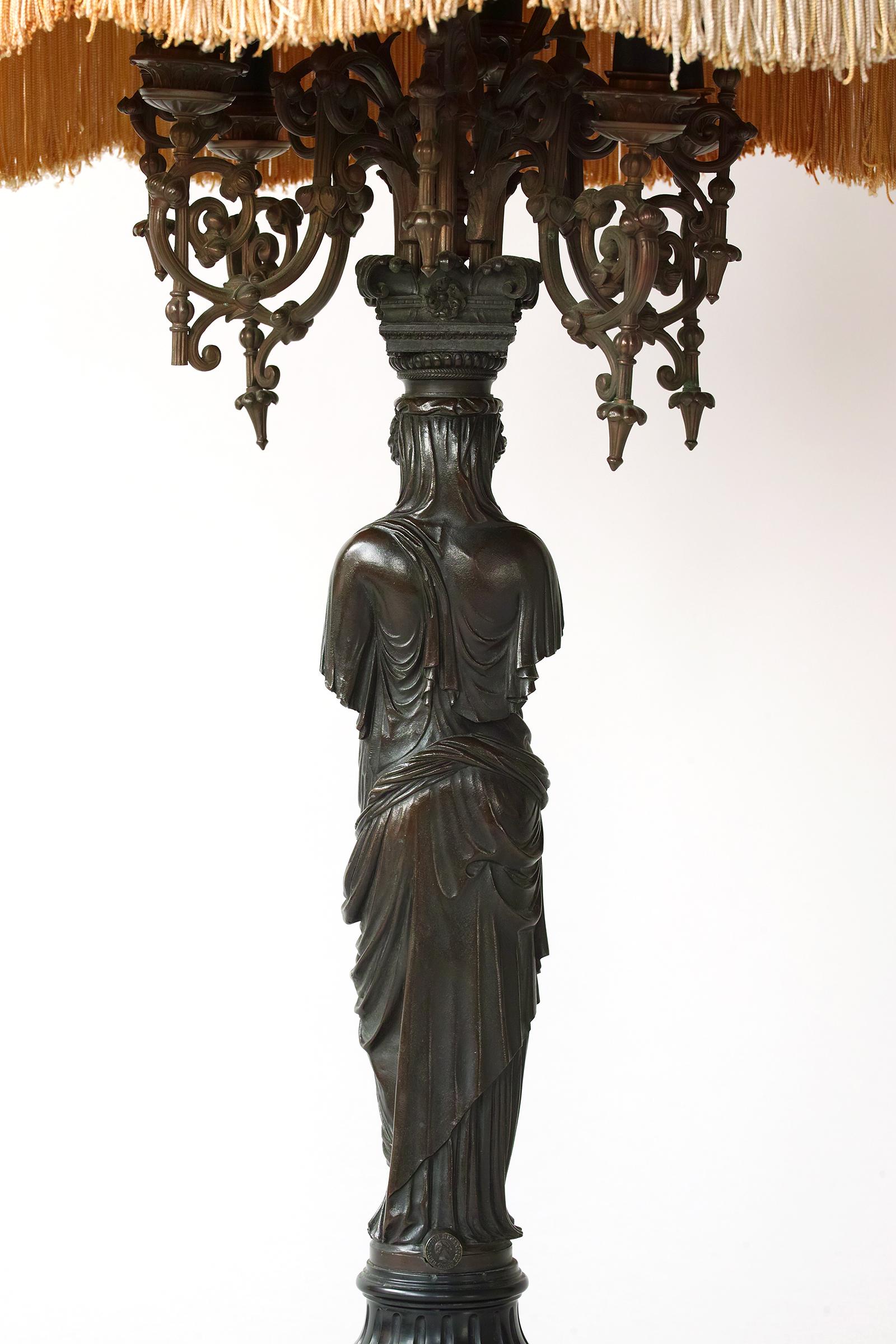 Lampe française en bronze d'Achille Collas d'après les cariatides de Jean Goulon 1
