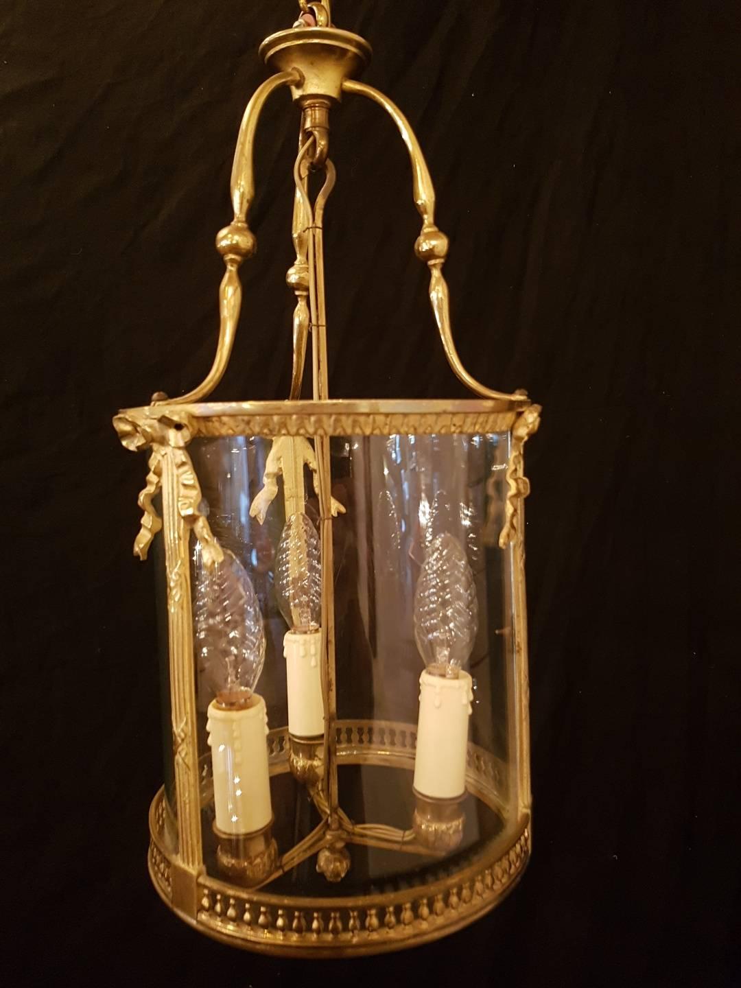 French Bronze Lantern with Three Candlelights For Sale 1