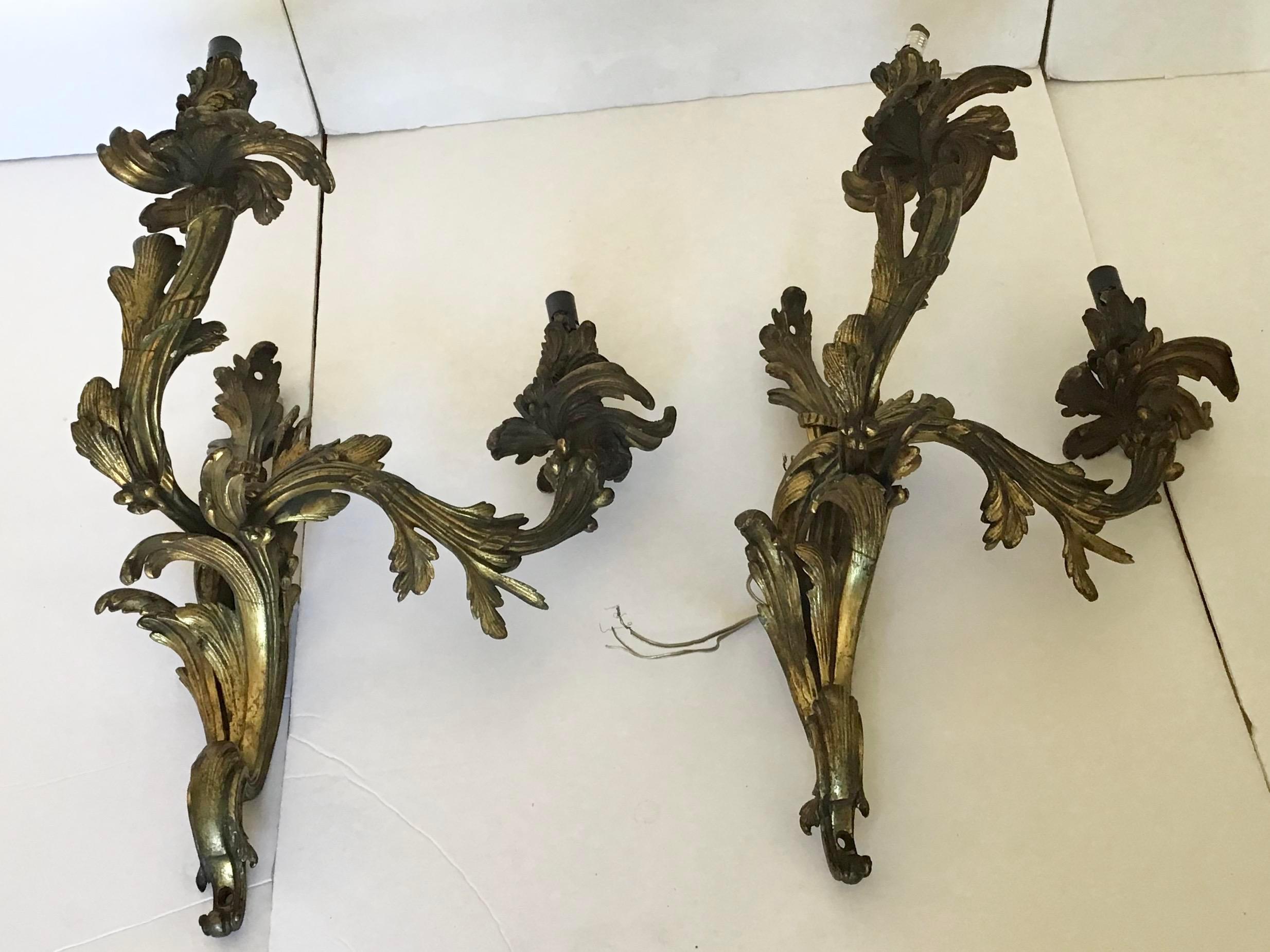 French Bronze Louis XV Wall Sconces, a Pair In Good Condition For Sale In Los Angeles, CA