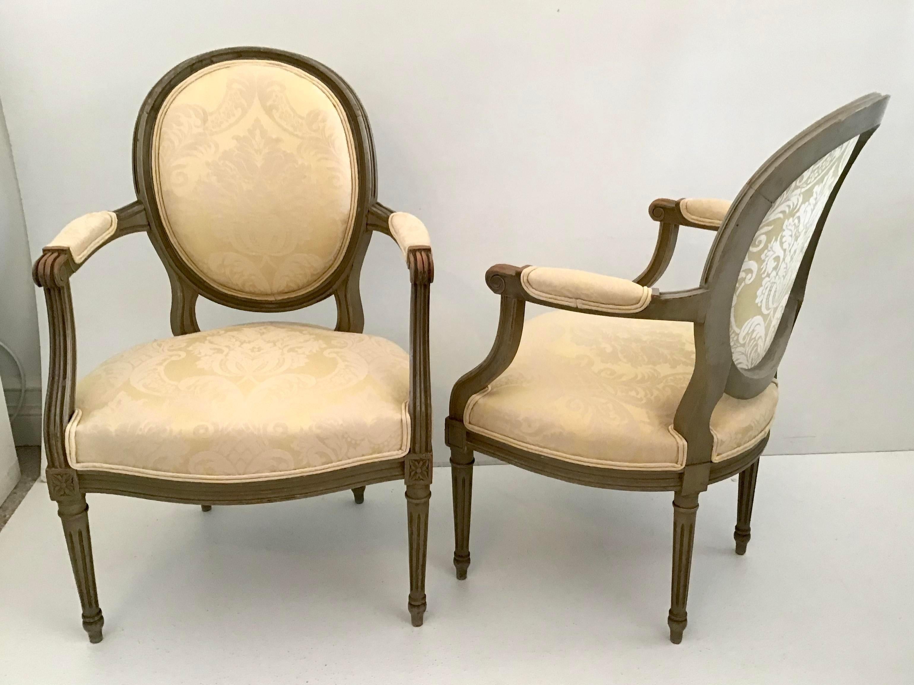 French Bronze Louis XVI Fauteuils in New Yellow Damask Upholstery, a Pair In Good Condition For Sale In Los Angeles, CA