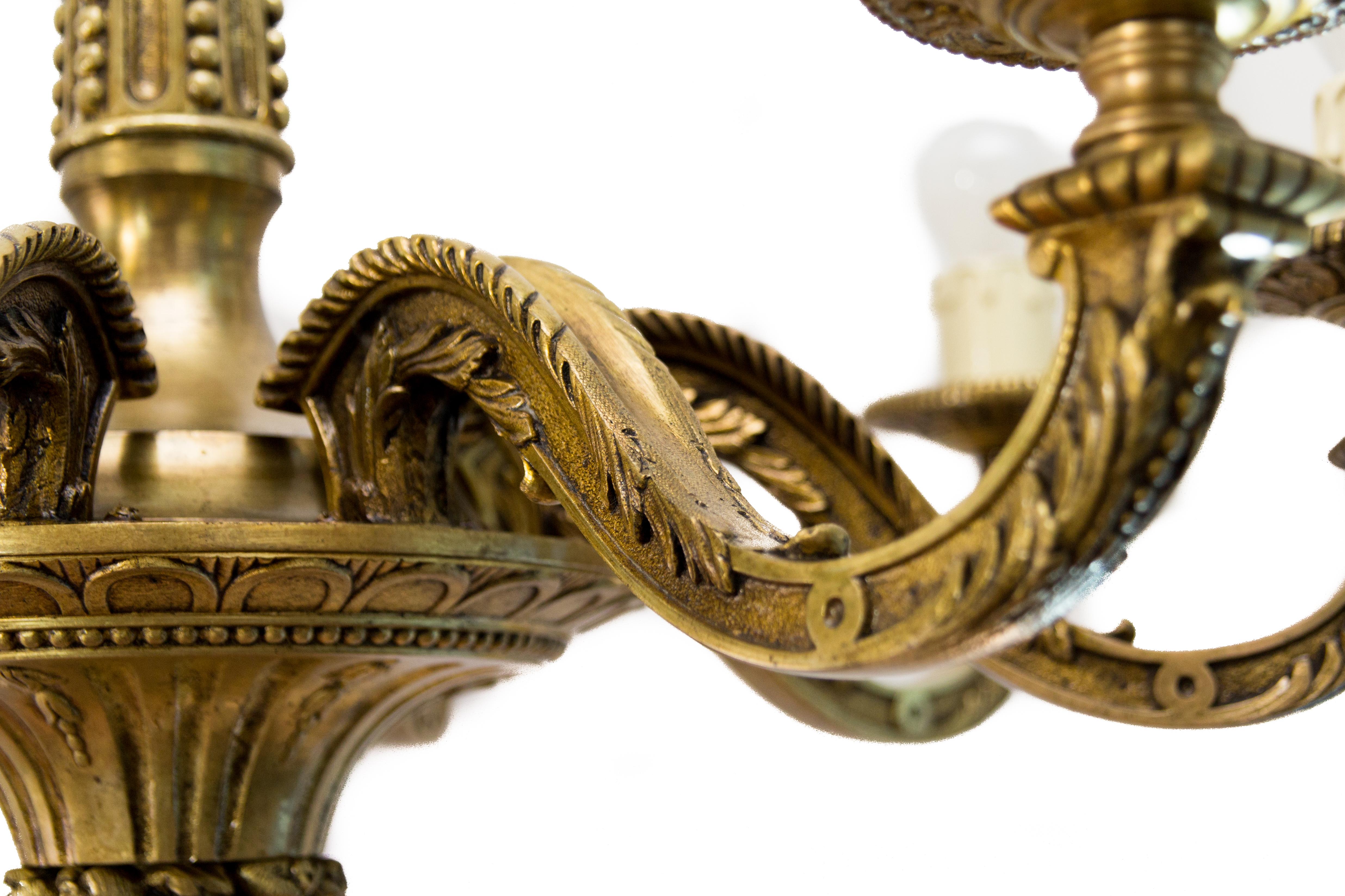 Early 20th Century French Louis XVI Style Eight-Light Bronze Chandelier, Early 1900s
