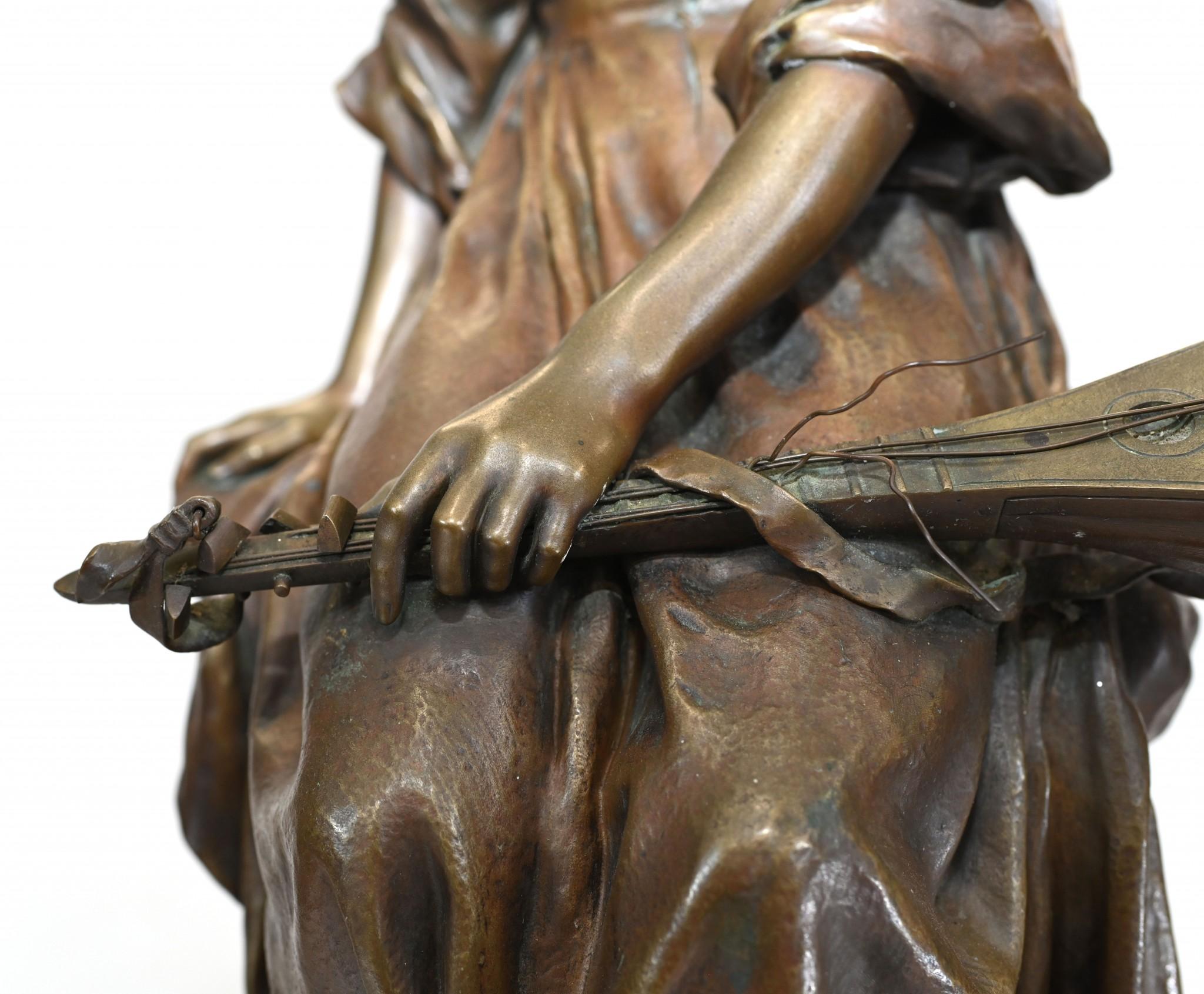 French Bronze Mandolin Player by Paul Mengin Art Nouveau Maiden Figurine 1890 For Sale 8