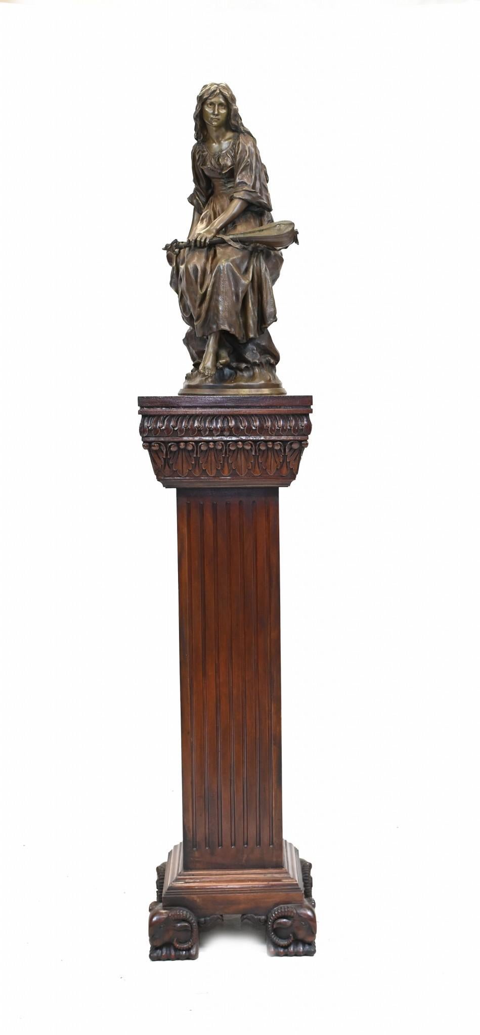 French Bronze Mandolin Player by Paul Mengin Art Nouveau Maiden Figurine 1890 For Sale 3