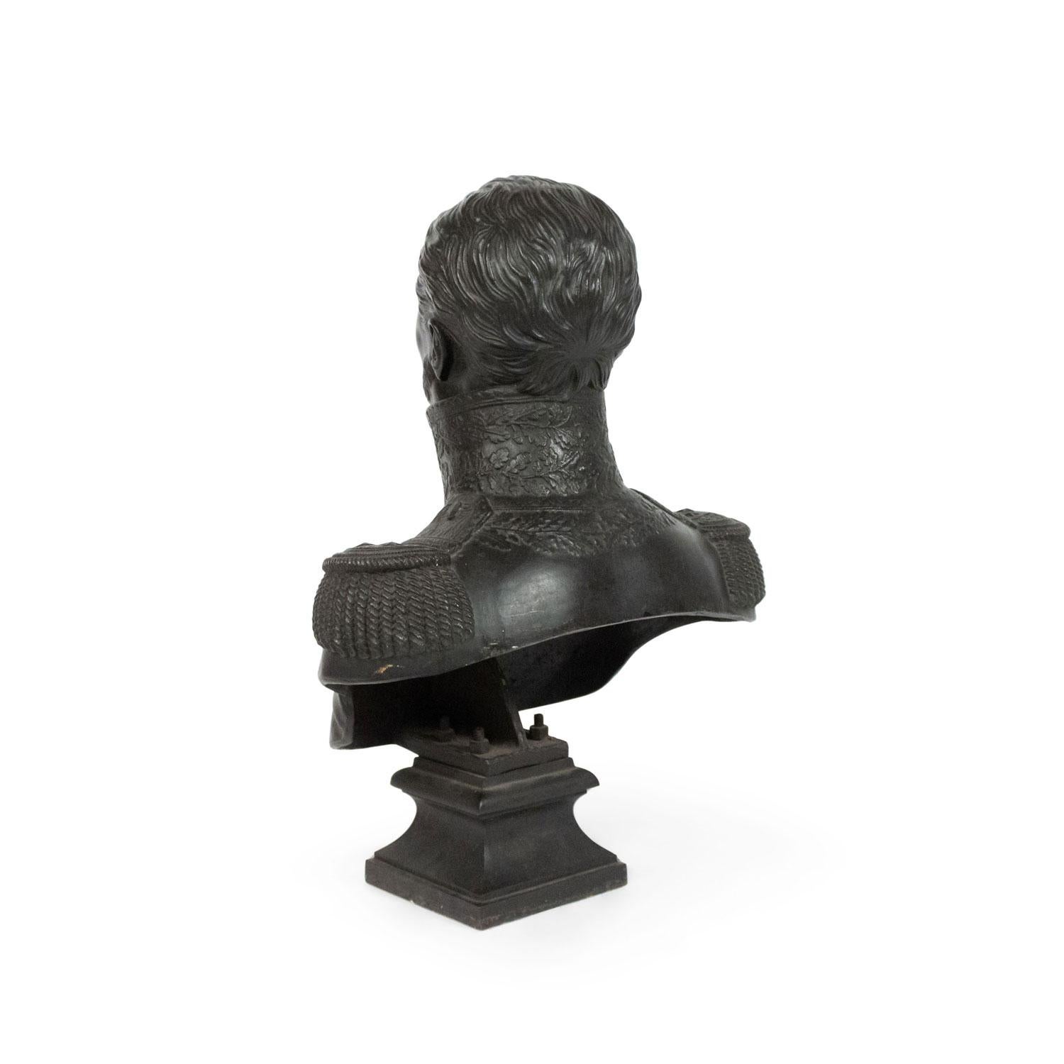 XIX secolo Busto di ufficiale militare francese in bronzo in vendita