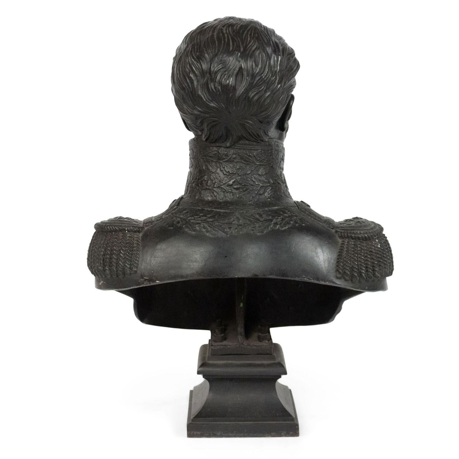 Bronzo Busto di ufficiale militare francese in bronzo in vendita