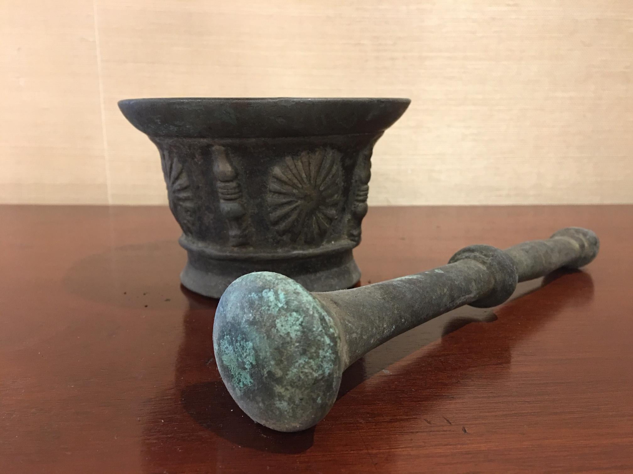 French bronze mortar and pestle, original patina, early 19th century. Pharmacy or herbalist antique bronze mortar. Handmade with pestle. Original patina.