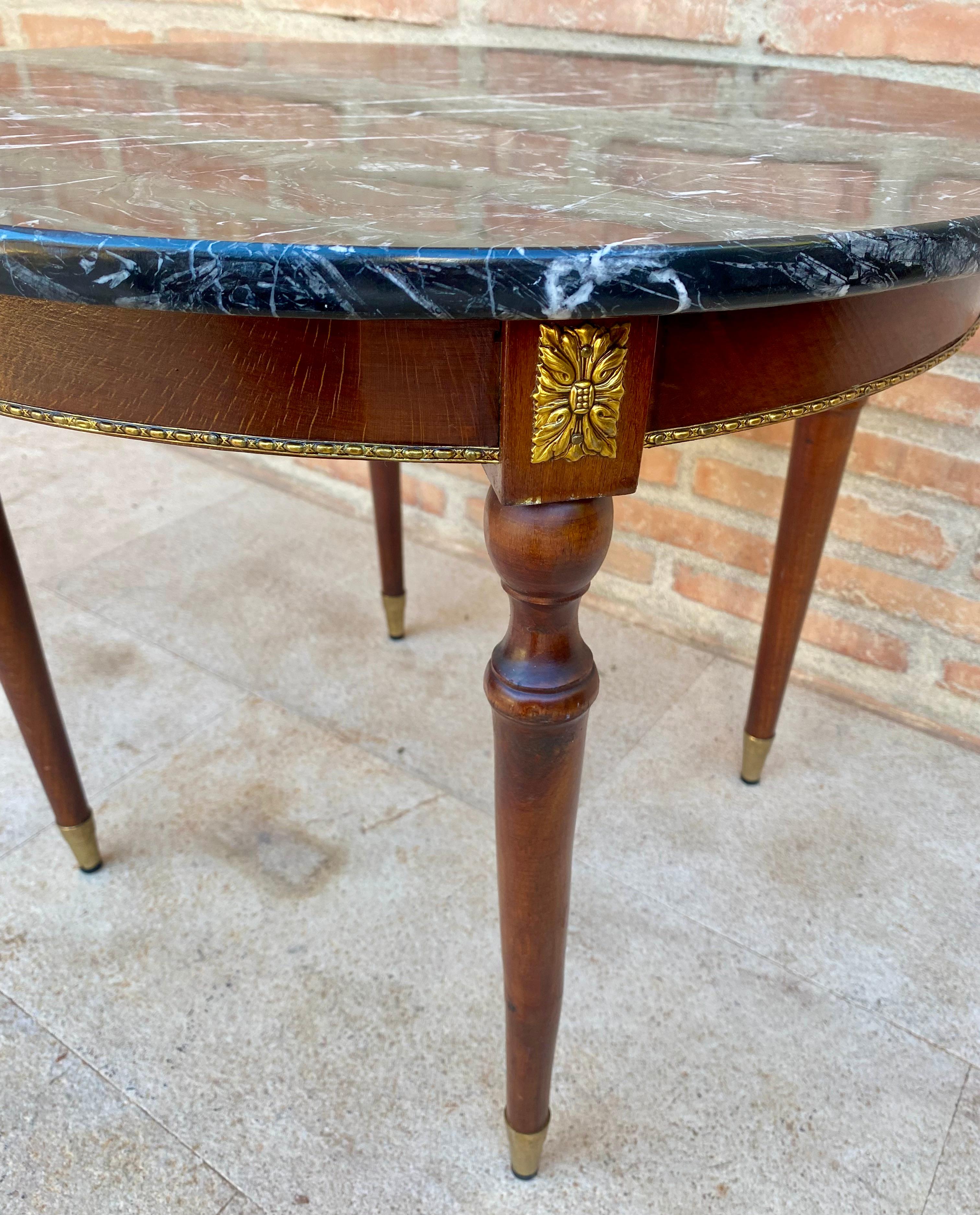 French Bronze Mounted Center, End or Sofa Table with Black Marble Top, 1940s In Good Condition For Sale In Miami, FL
