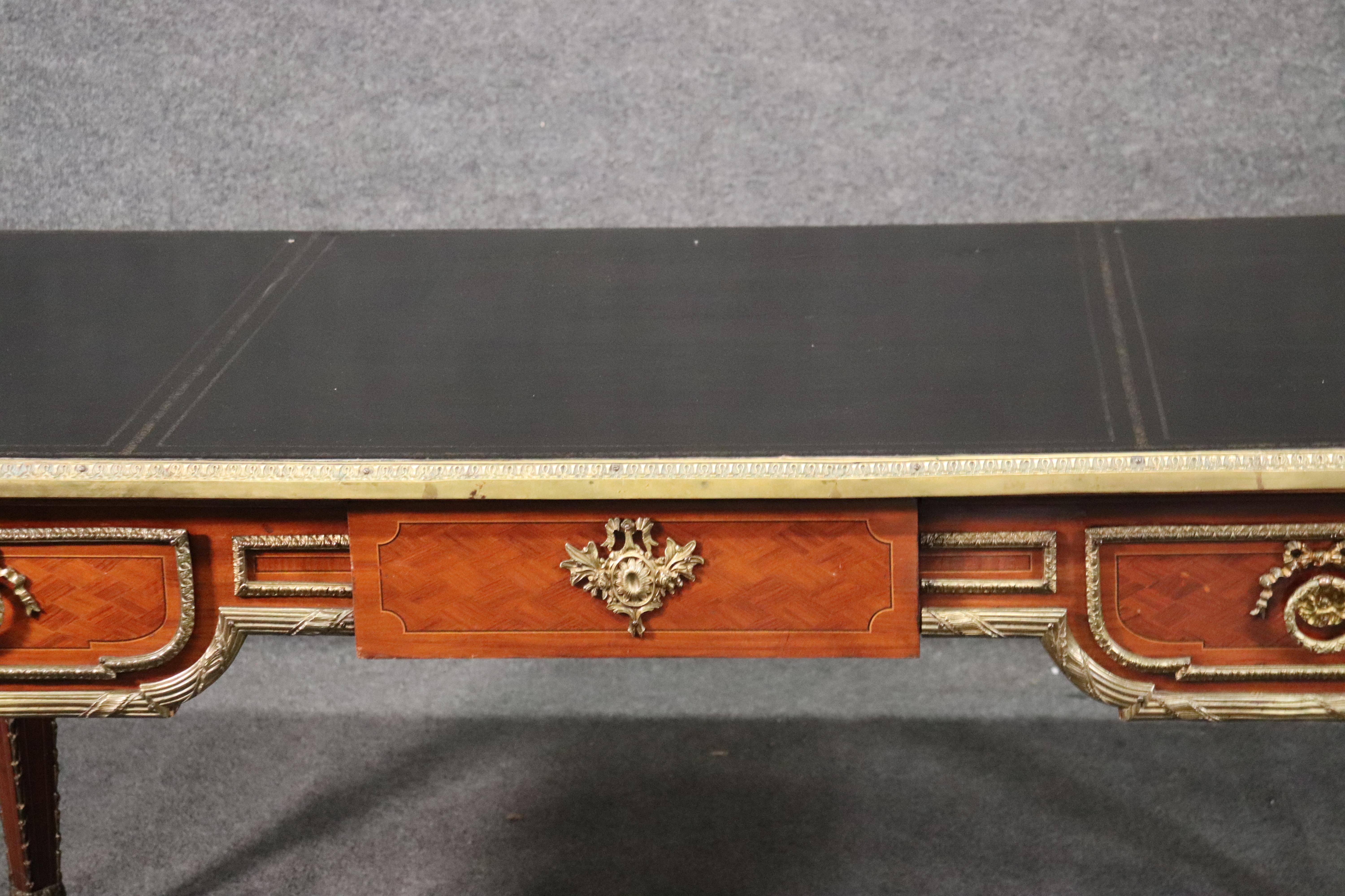French Bronze Mounted Leather Top Louis XVI Style Bureau Plat Writing Desk In Good Condition In Swedesboro, NJ