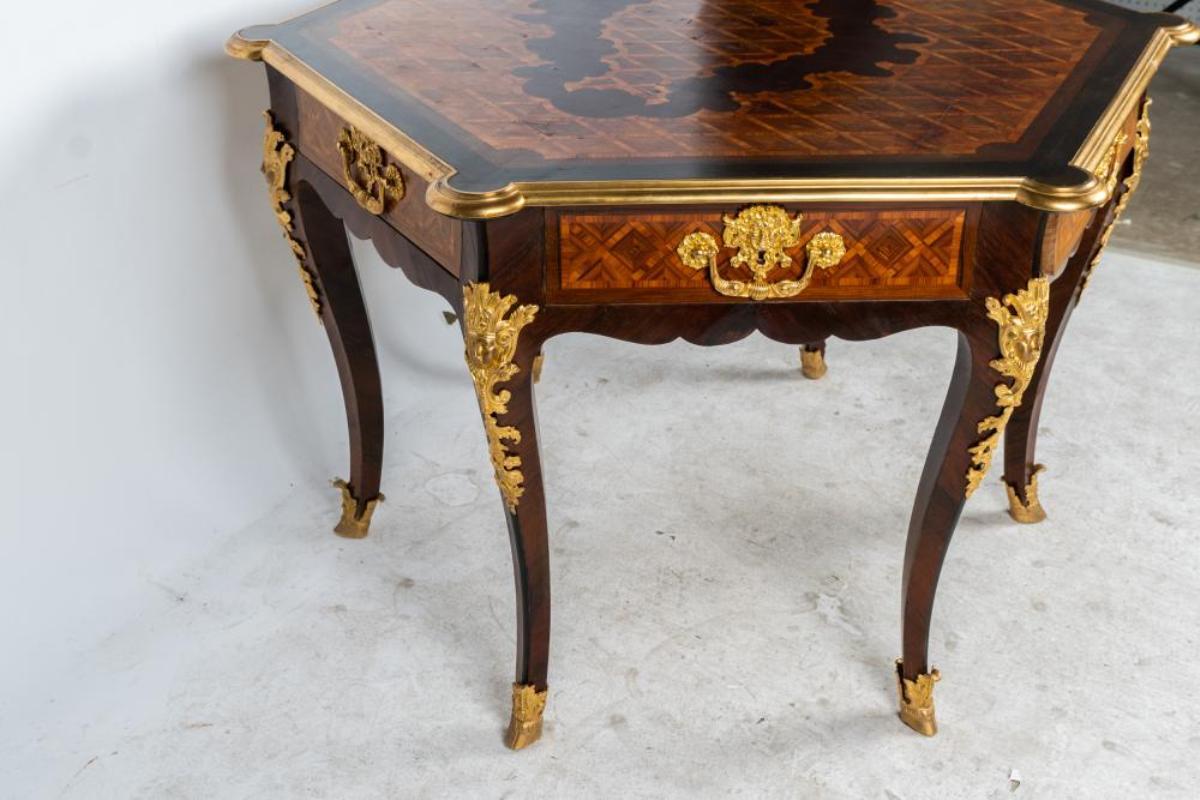 French Bronze Mounted Marquetry Center Table, Louis XV style In Good Condition For Sale In Cypress, CA