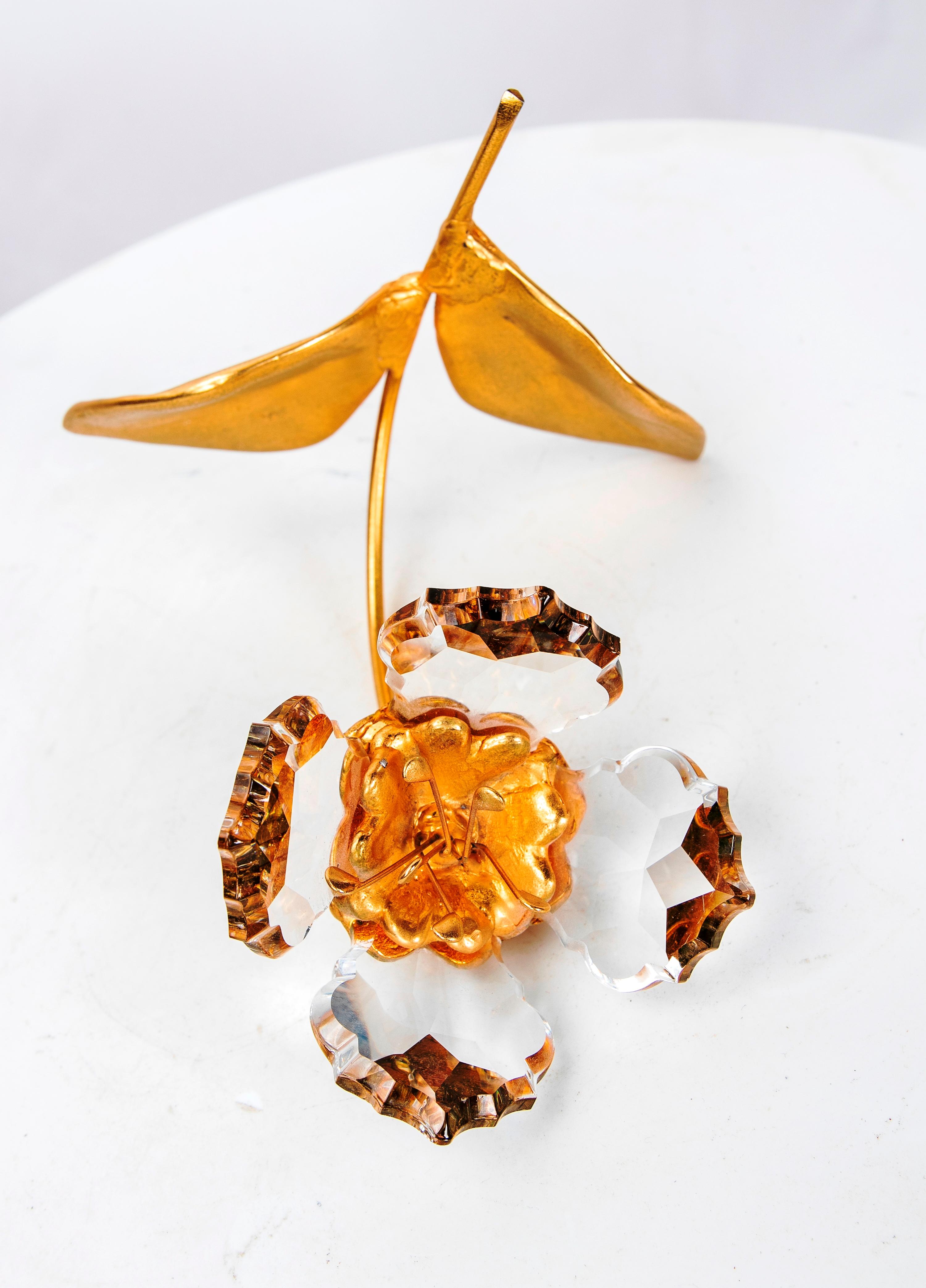 Scultura francese in bronzo di un fiore con vetro, firmata 1979, Francia in vendita 8