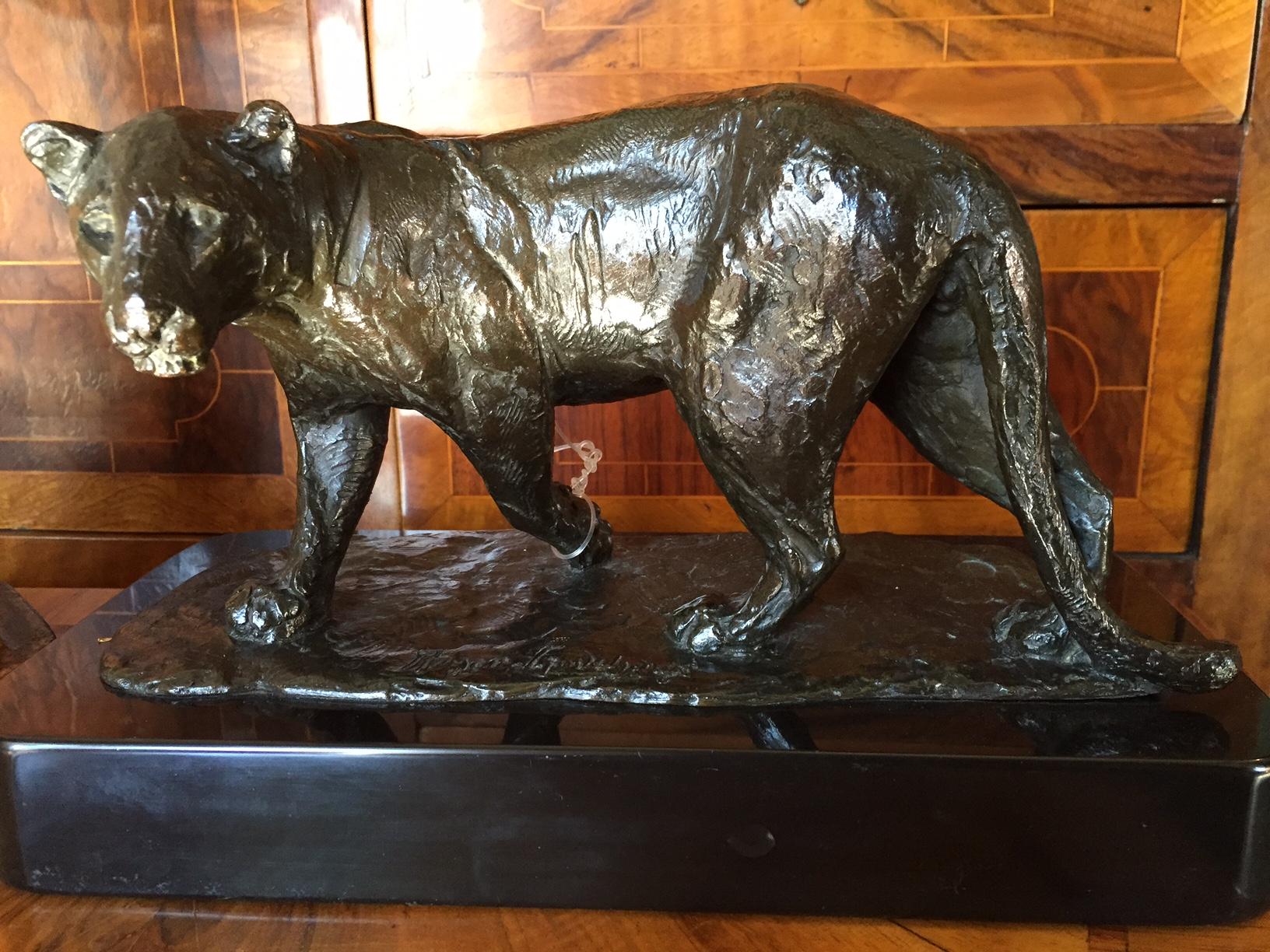 Hand-Carved Bronze Sculpture Lioness / Roger Godchaux Jewish Artist & Susse Lost Wax Bibelot For Sale