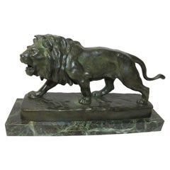 French Bronze Sculpture of a Powerful Hunting Lion, Signed Vidal, circa 1900
