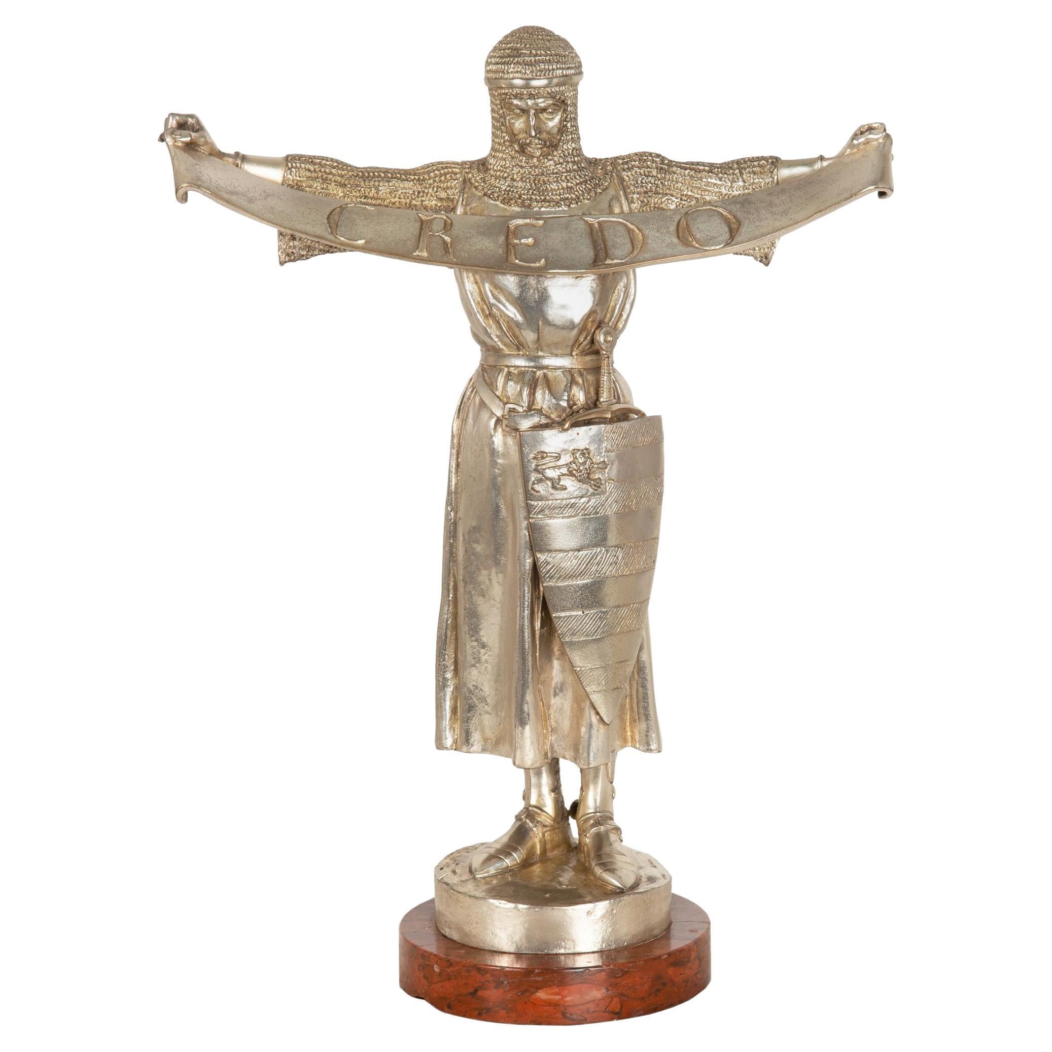 Scultura in bronzo francese "Credo" di Emmanuel Fremiet in patina argentata in vendita