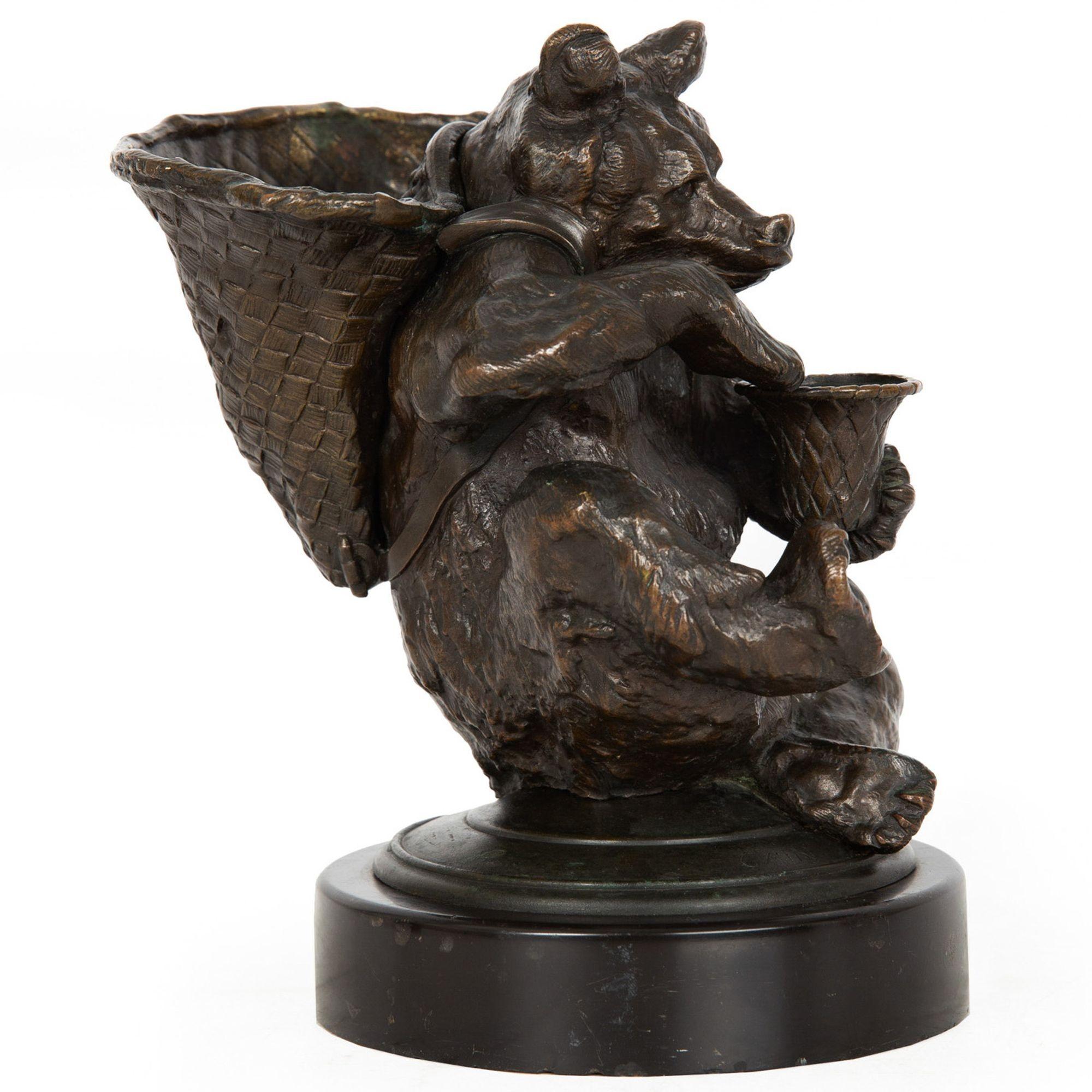 19th Century French Bronze Sculpture of Seated Harvester Bear by Auguste Cain