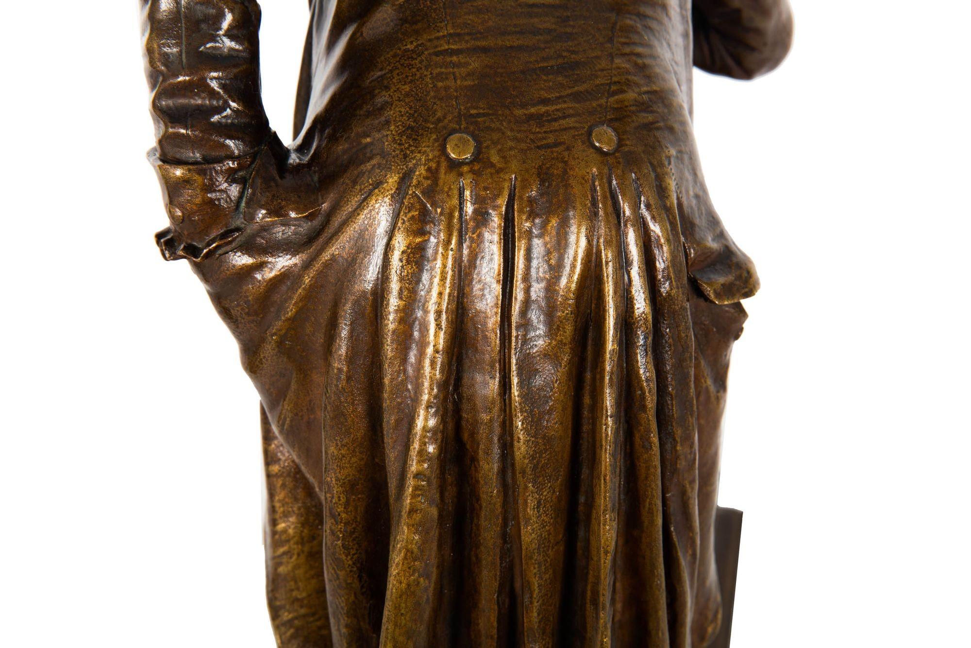 French Bronze Sculpture “The Amateur” by Pierre Detrier circa 1890 For Sale 12