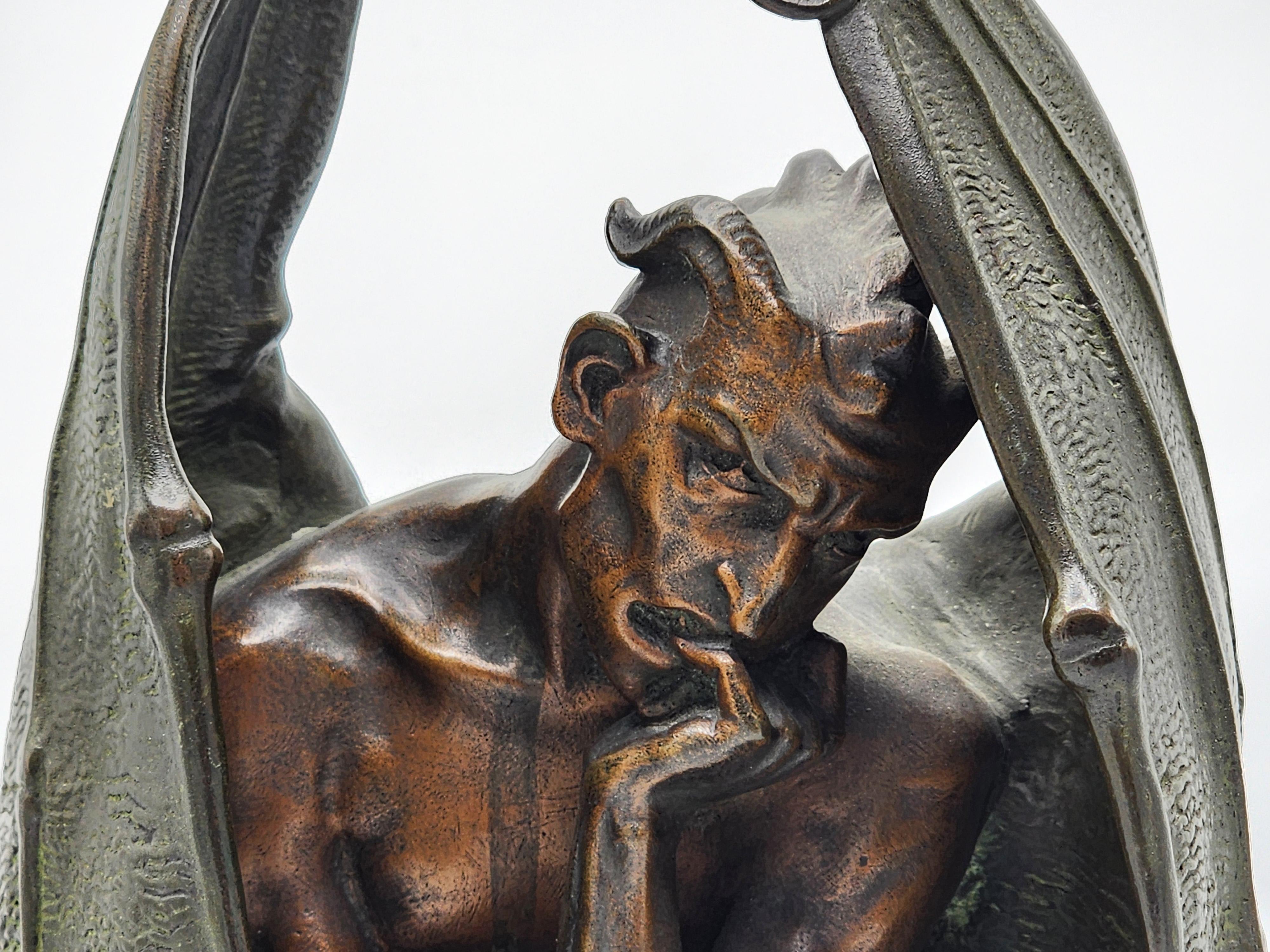 Francese Scultura in bronzo francese con patina di Jean-Jacques Feuchère in vendita