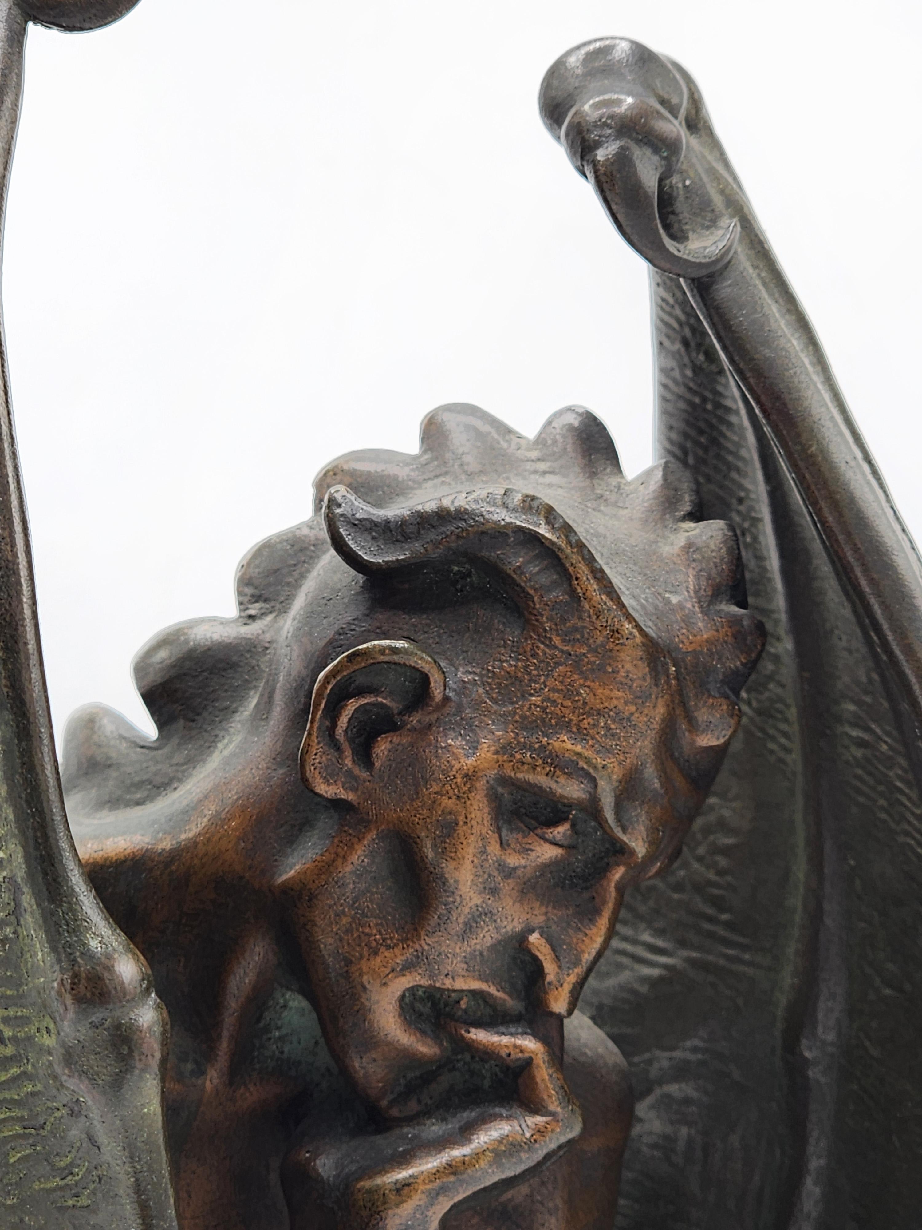 XIX secolo Scultura in bronzo francese con patina di Jean-Jacques Feuchère in vendita