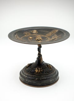 French Bronze Tazza with Reptile, Snails and Leaf Decoration, 19th Century