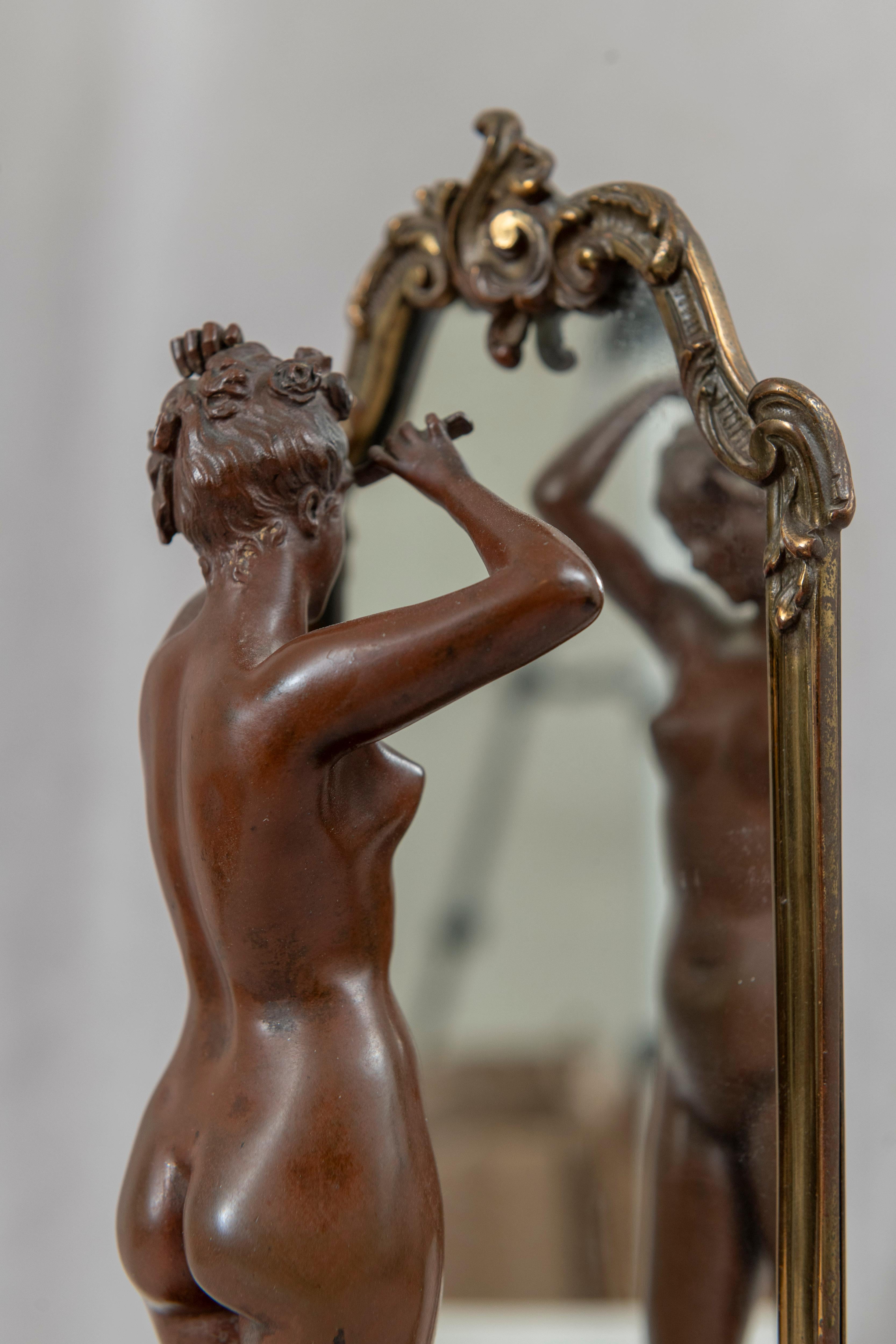 Bronze français « The Looking Glass », nu looking into Cheval Mirror, vers 1900 Bon état - En vente à Petaluma, CA