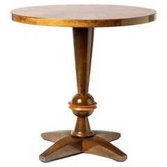 French Brown Wood Art Deco Guéridon Table circa 1930 Coffee or Sofa Table
