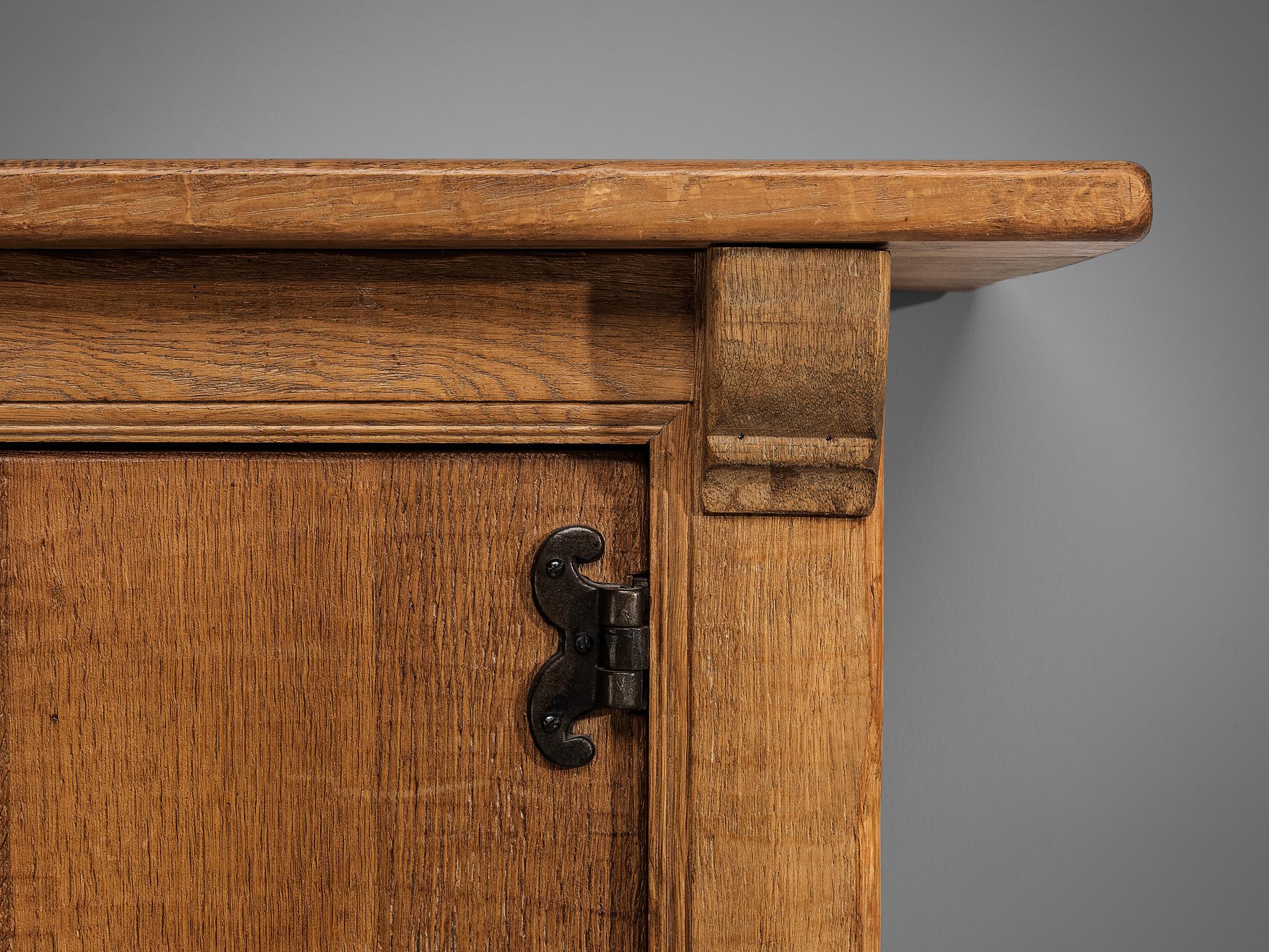 French Brutalist Cabinet in Oak with Iron Decorative Elements For Sale 5