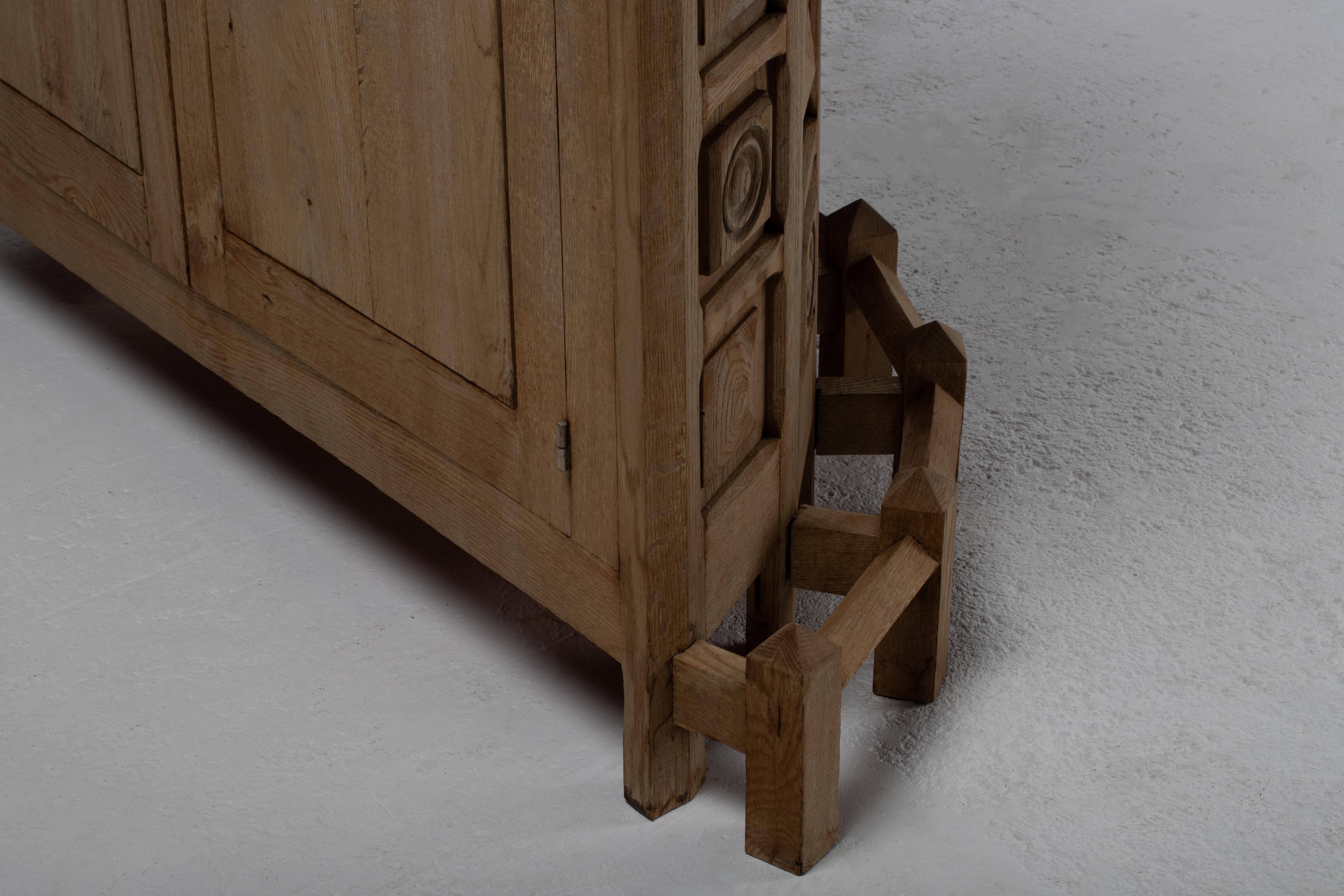 French Brutalist Carved Oak Bar, 1950s For Sale 14