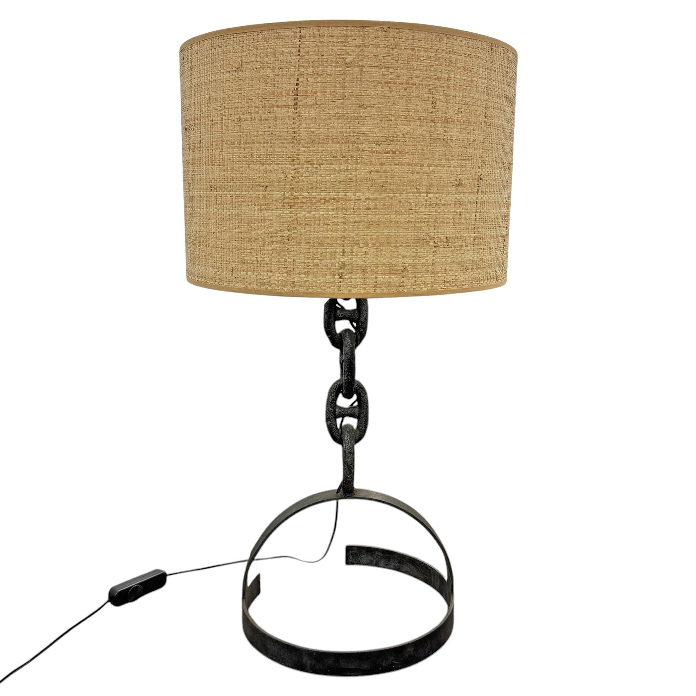 20ième siècle Lampe à chaîne brutaliste française en vente