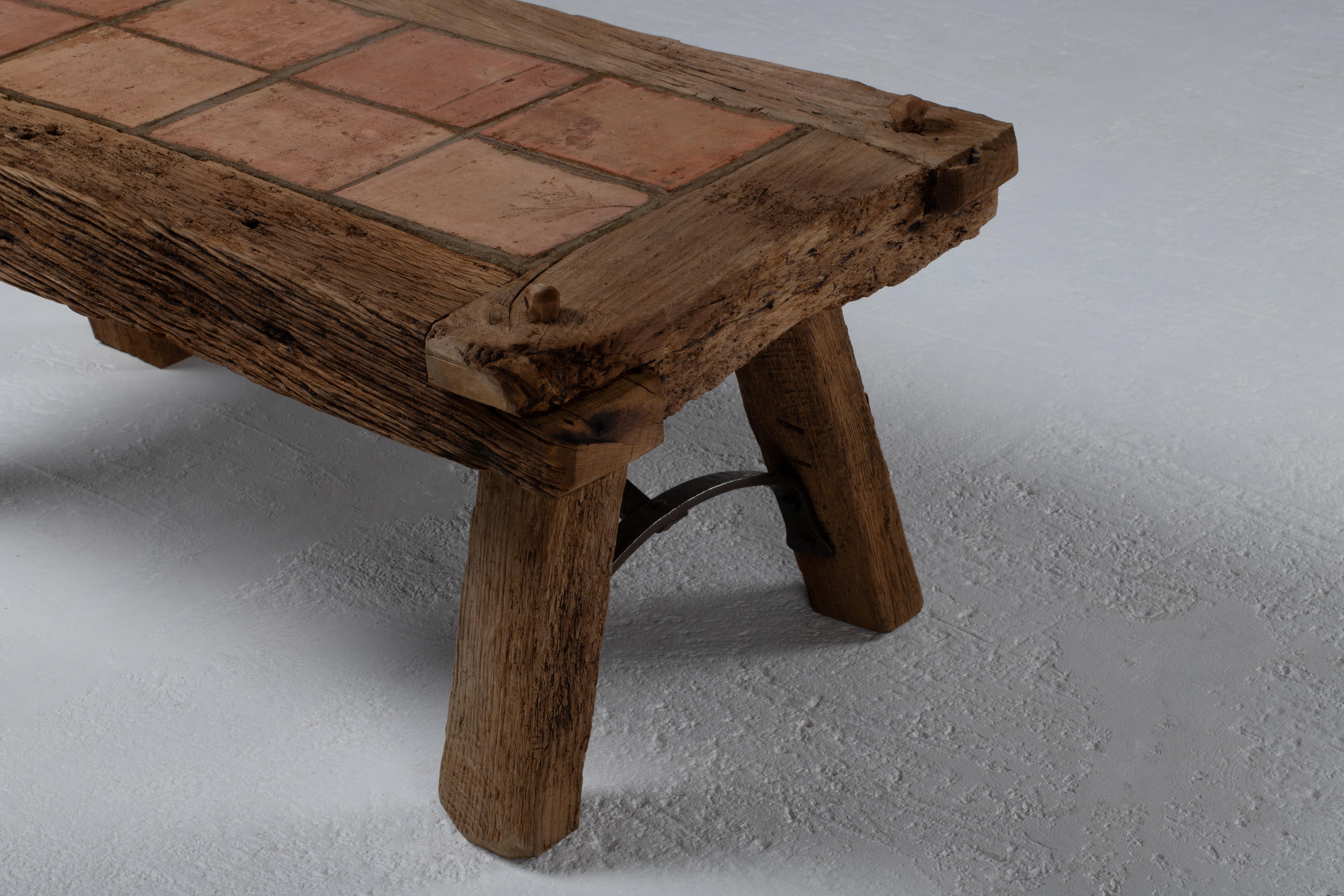 Table basse brutaliste française, années 1940, France en vente 5