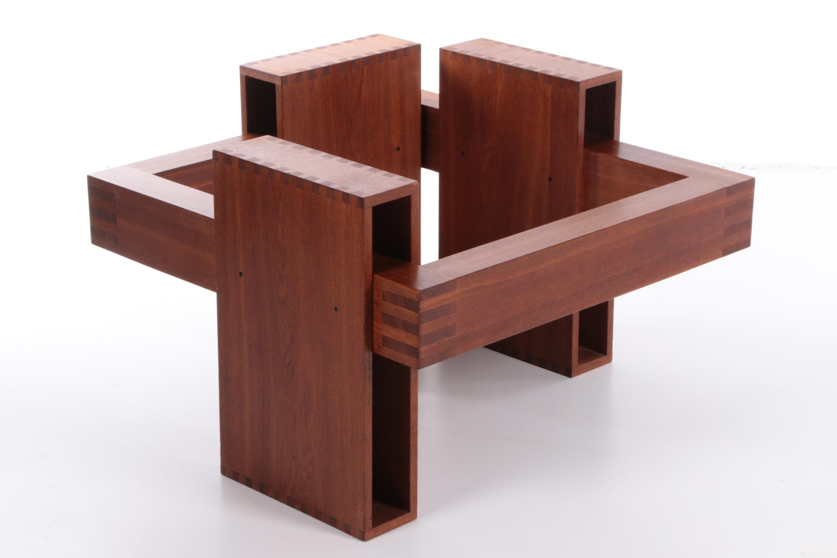 Couchtisch aus Teakholz mit Glasplatte im brutalistischen Design, 1970 im Angebot 10