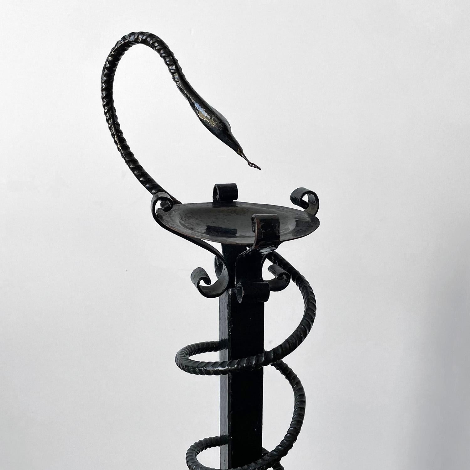 French Brutalist Iron Zoomorphic Snake Standing Catchall Ashtray  For Sale 1