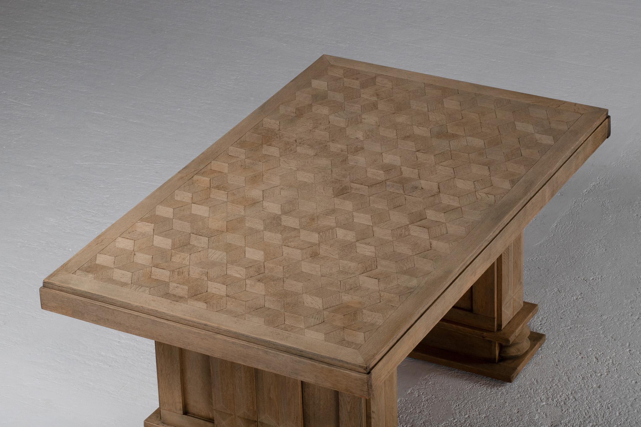 Table de salle à manger brutaliste française, années 1940 en vente 4