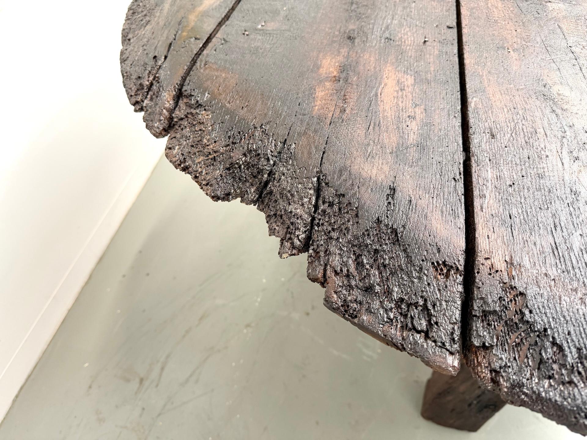 French brutalist popular-art round oak table, CIRCA 1880 For Sale 9