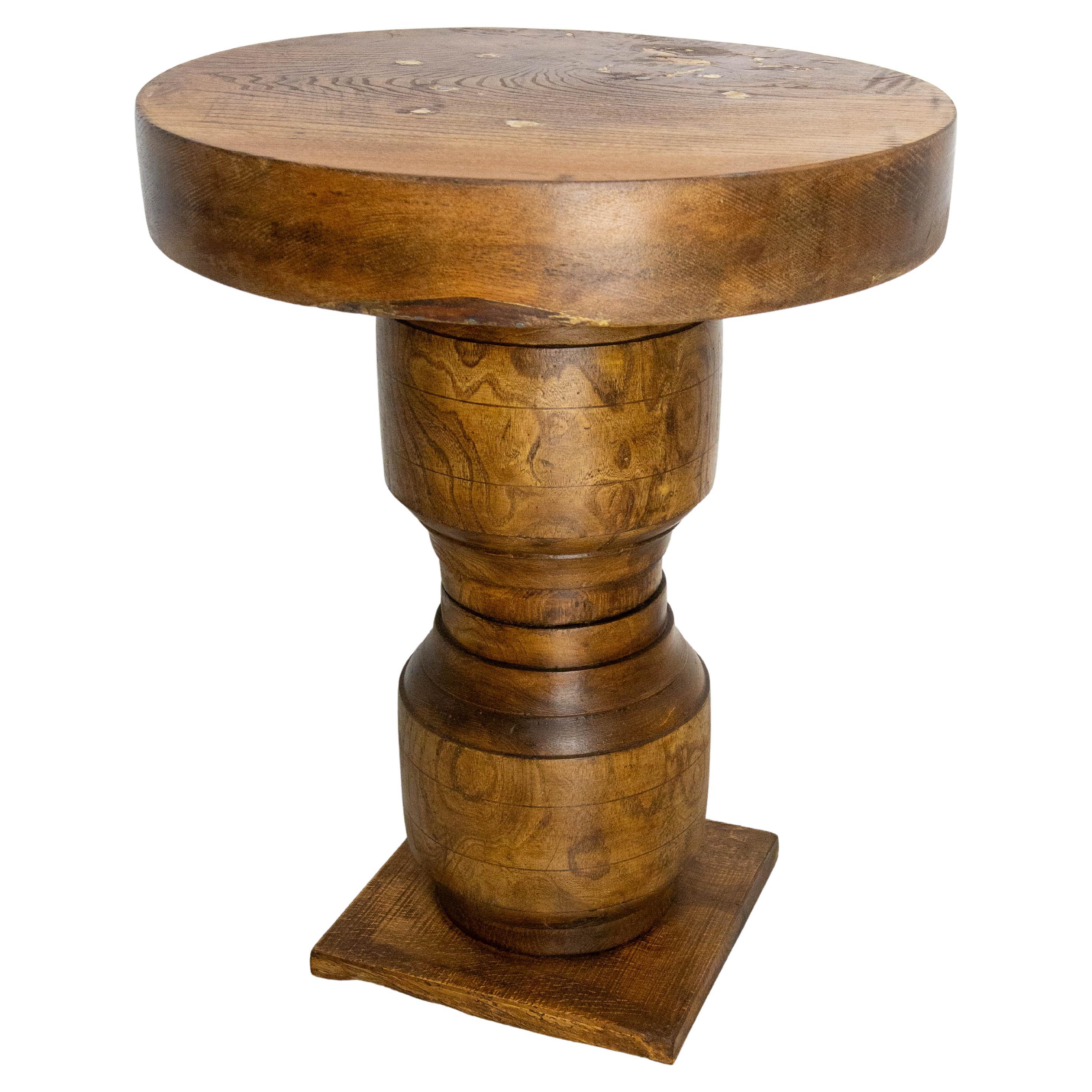 French Brutalist Side Table Elm Wood Hubs Pedestal, circa 1940 im Angebot
