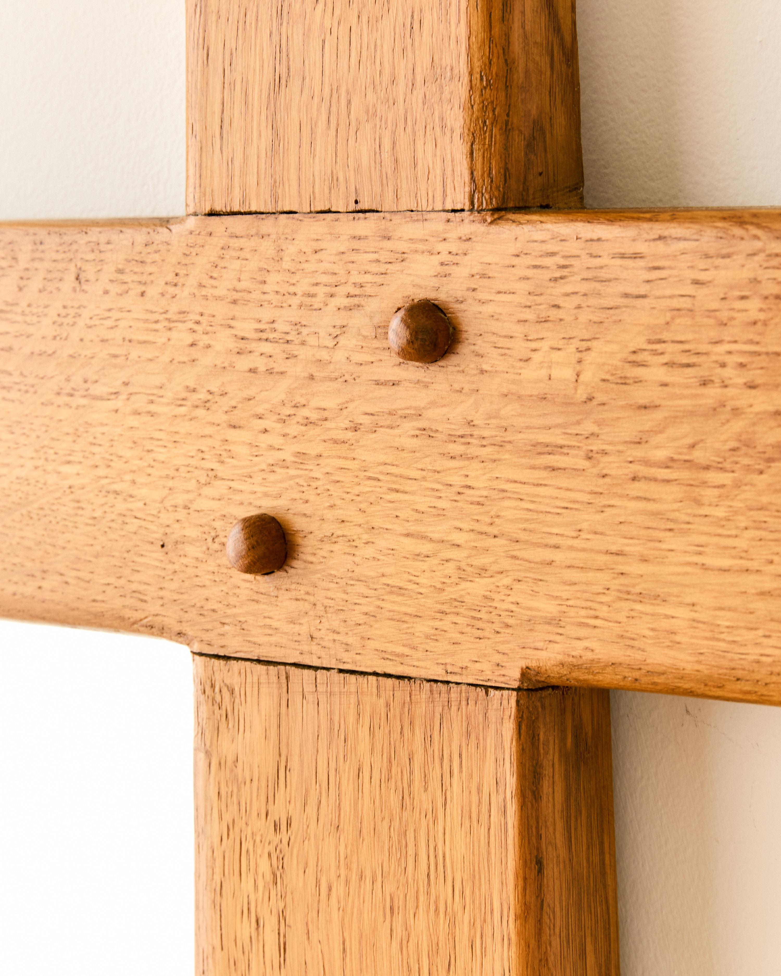 Fin du 20e siècle Miroir français brutaliste en Oak massif c.I.C. en vente