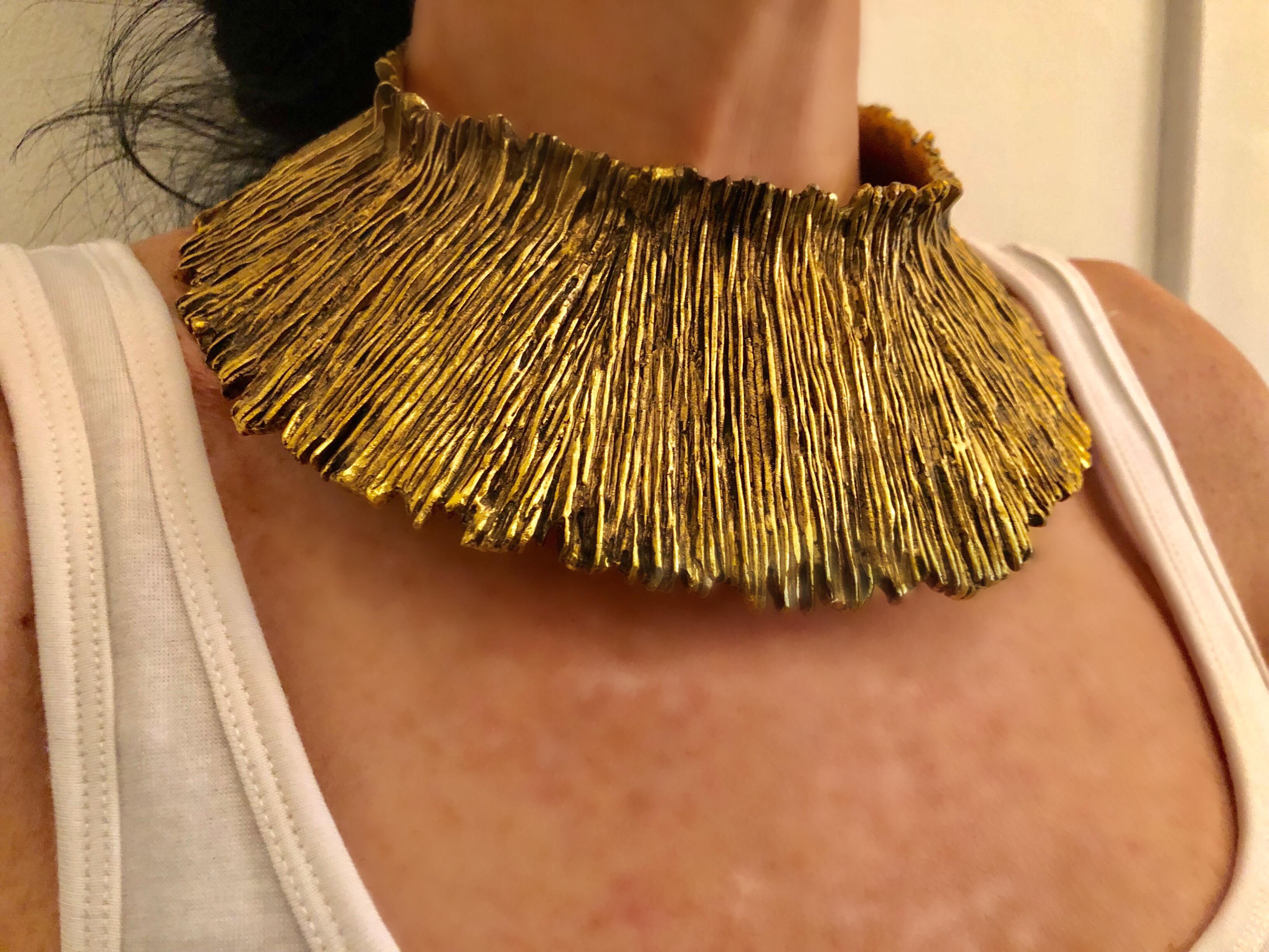 Women's French Brutalist Style Gilt Textured Statement Necklace 
