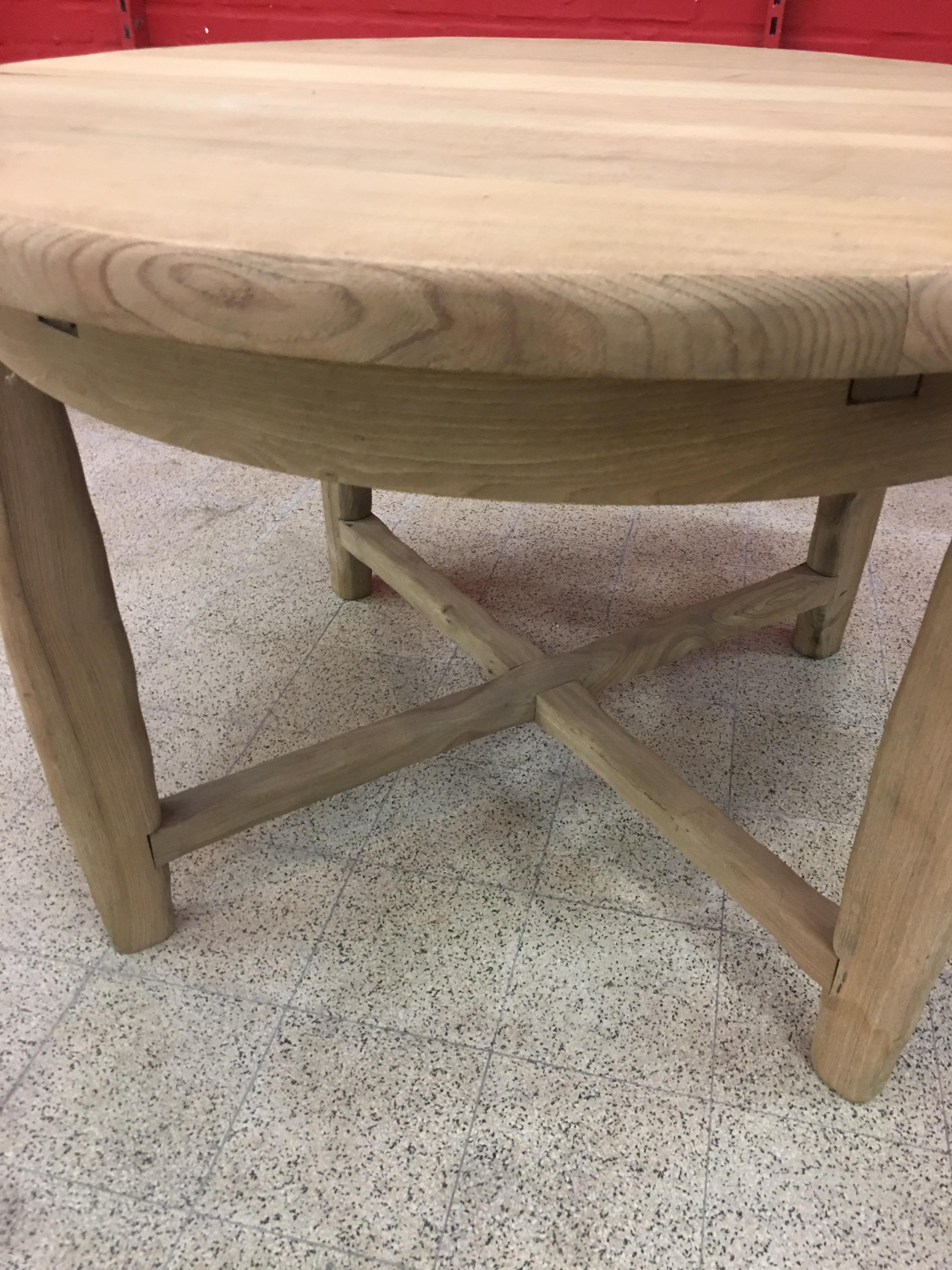 French Brutalist Table in Solid Elm, circa 1950-1960 For Sale 5