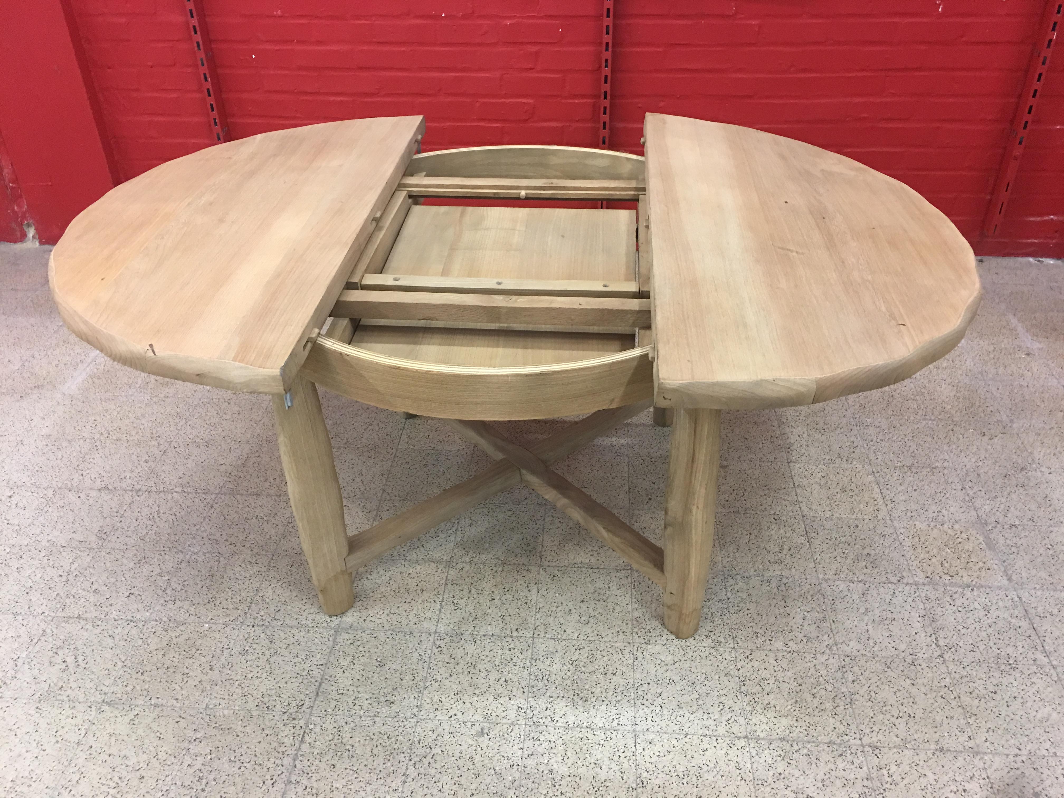 French Brutalist Table in Solid Elm, circa 1950-1960 For Sale 6