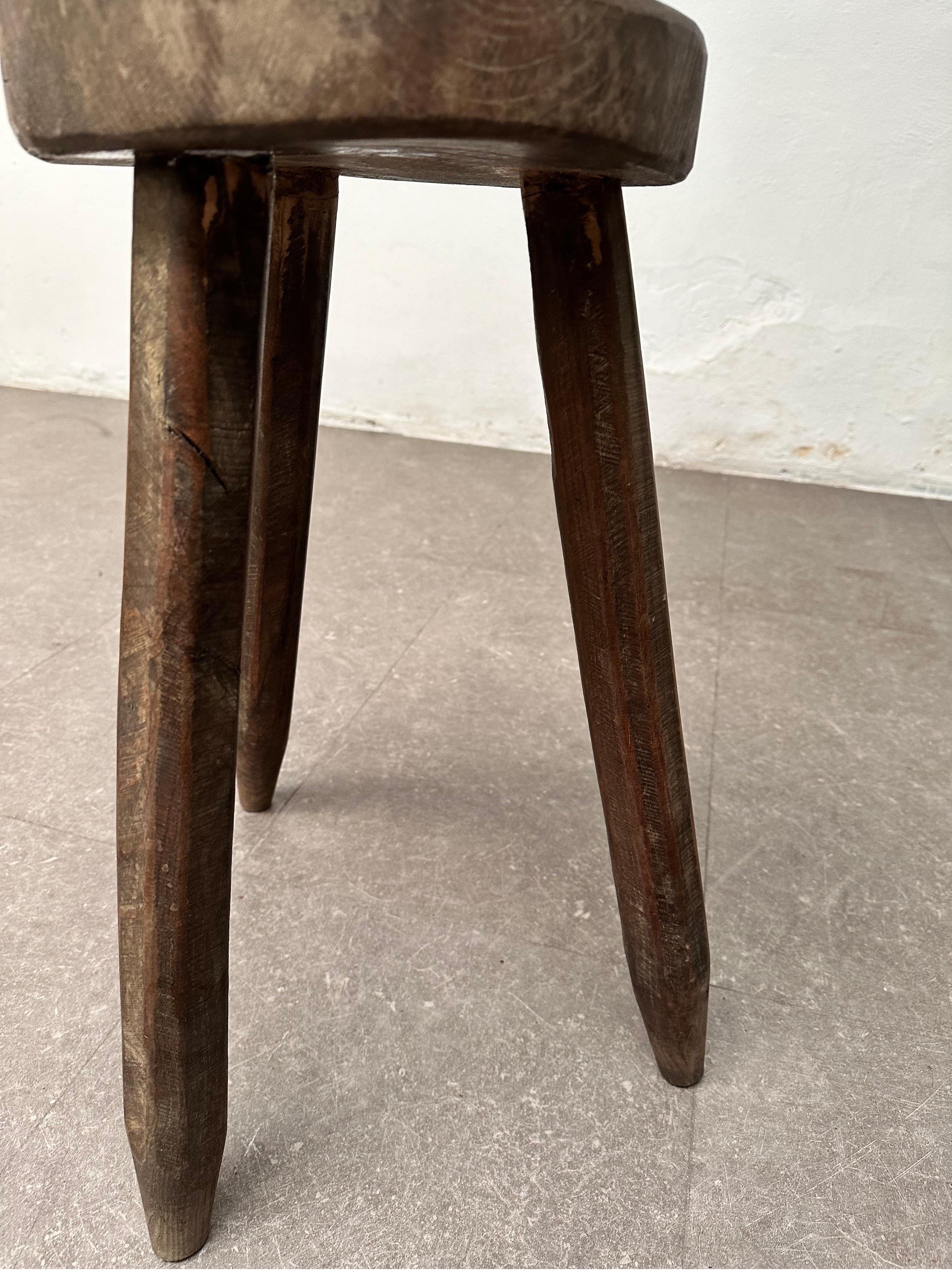 French Brutalist Tripod Stool, 1960s - Embrace the Charm of Primitive Elegance For Sale 1