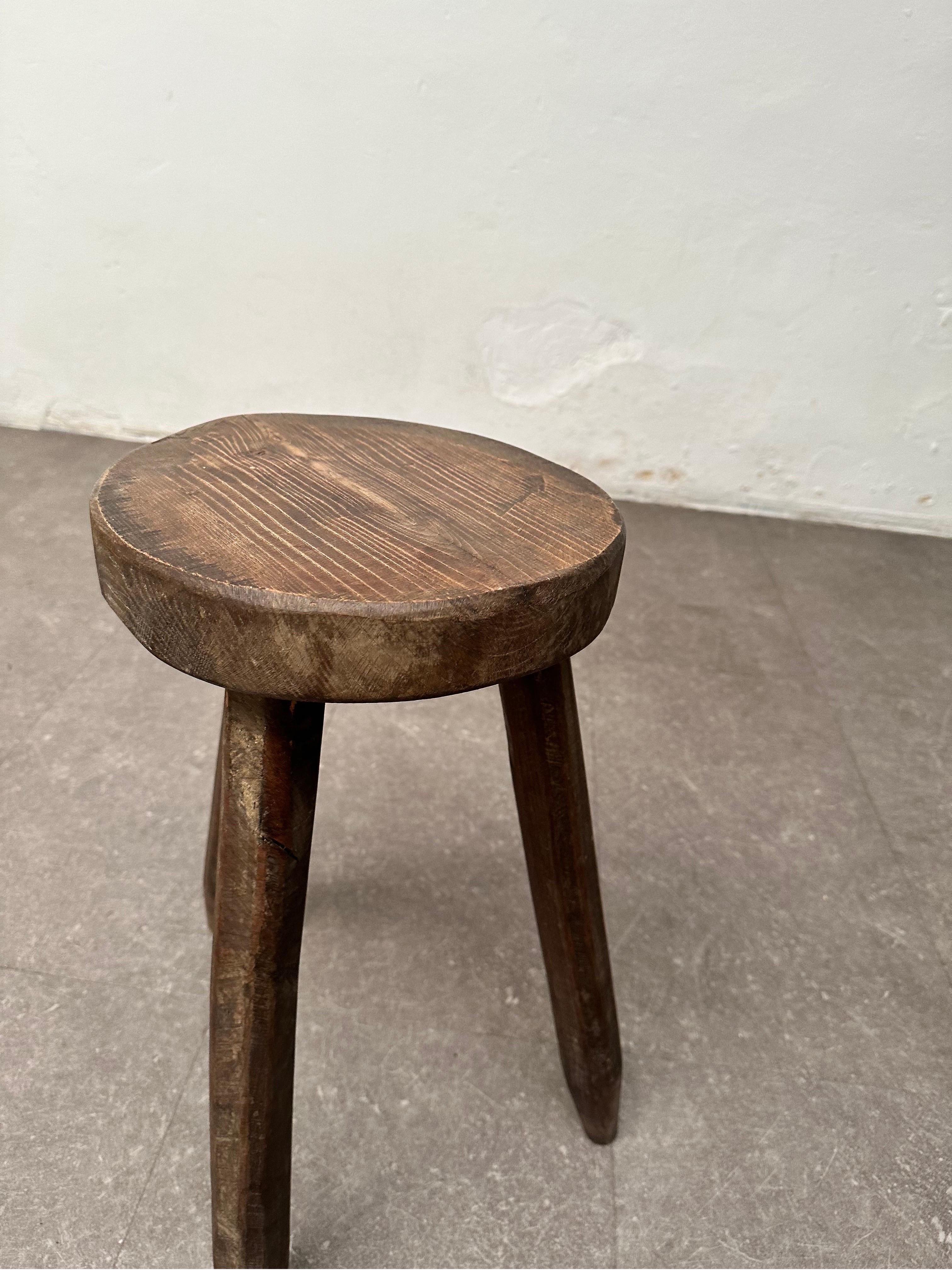 French Brutalist Tripod Stool, 1960s - Embrace the Charm of Primitive Elegance For Sale 2